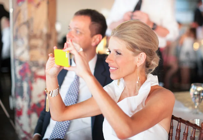 9 Reasons to Use Social Media at Your Wedding