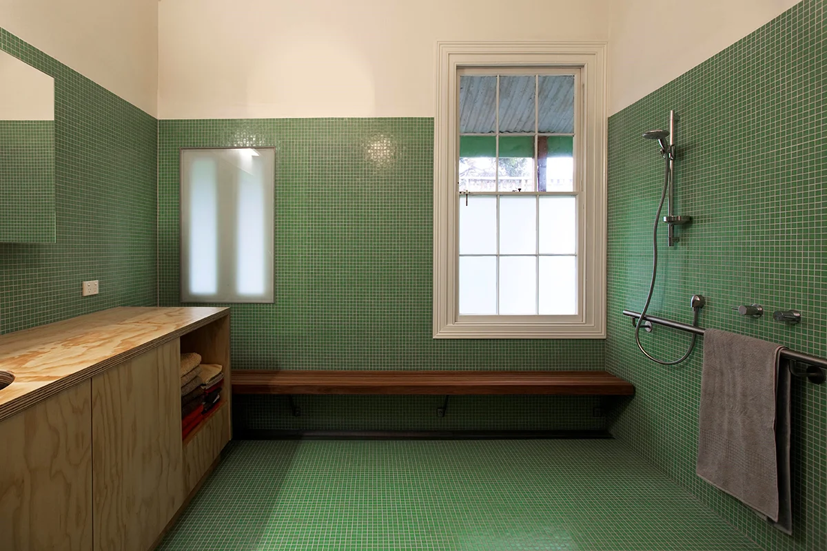 tully bathroom resize.jpg