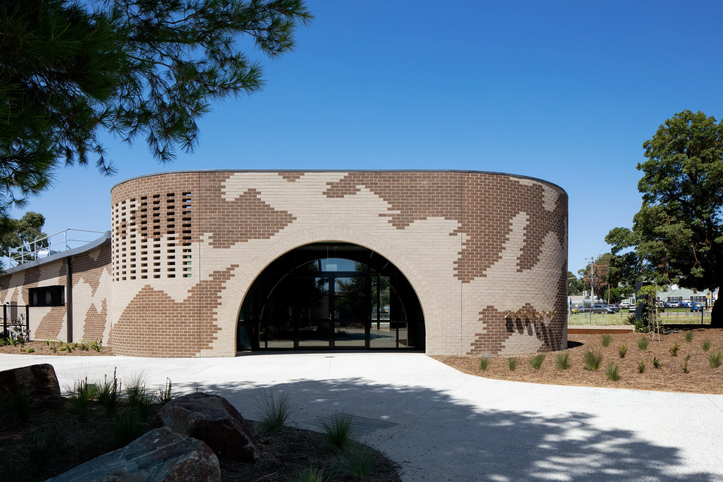 Harrison and White_Lilydale High School_©Tatjana Plitt_1485.jpg