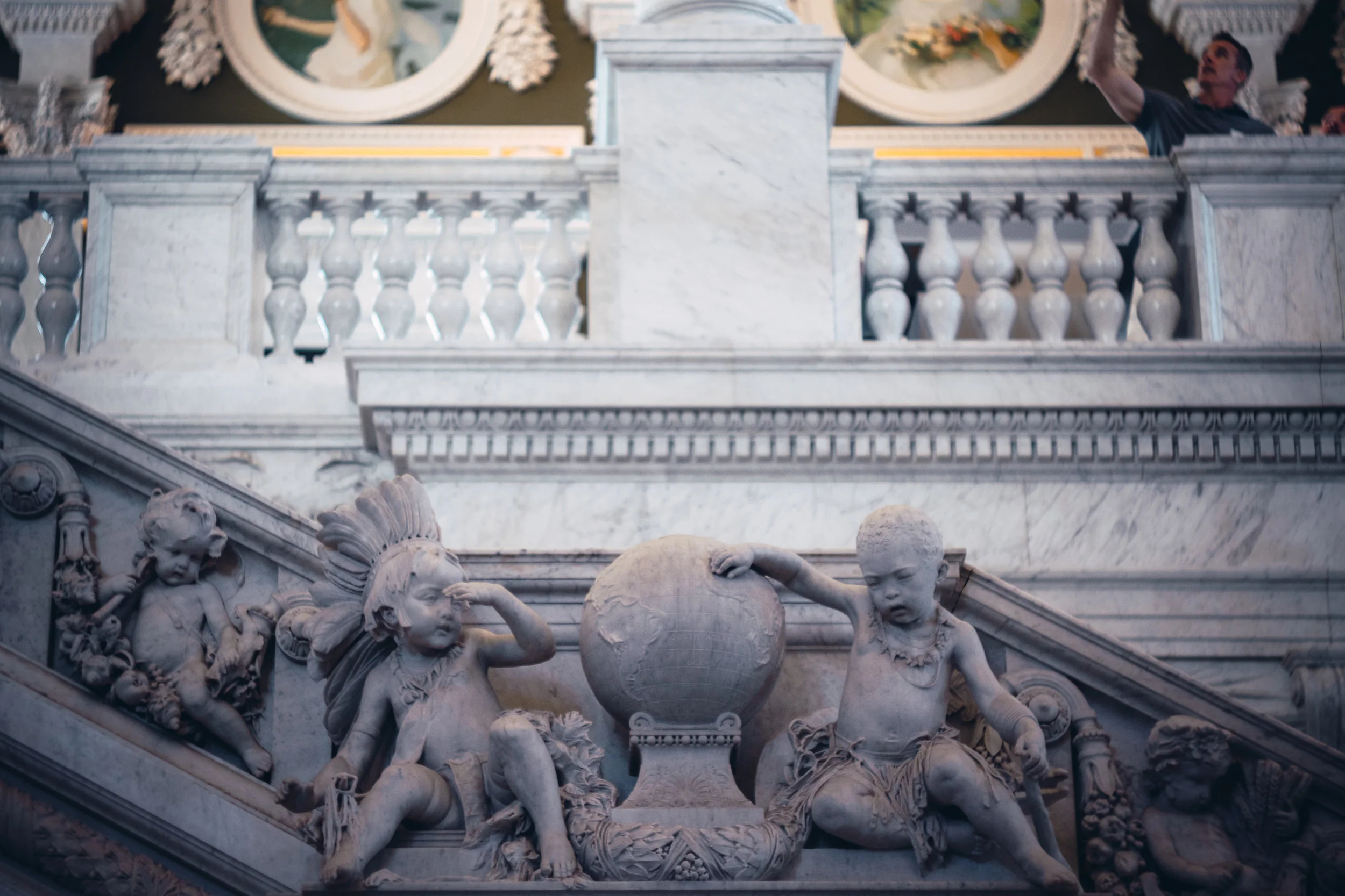 Library Large Statue Library Of Congress Reading Room Statues