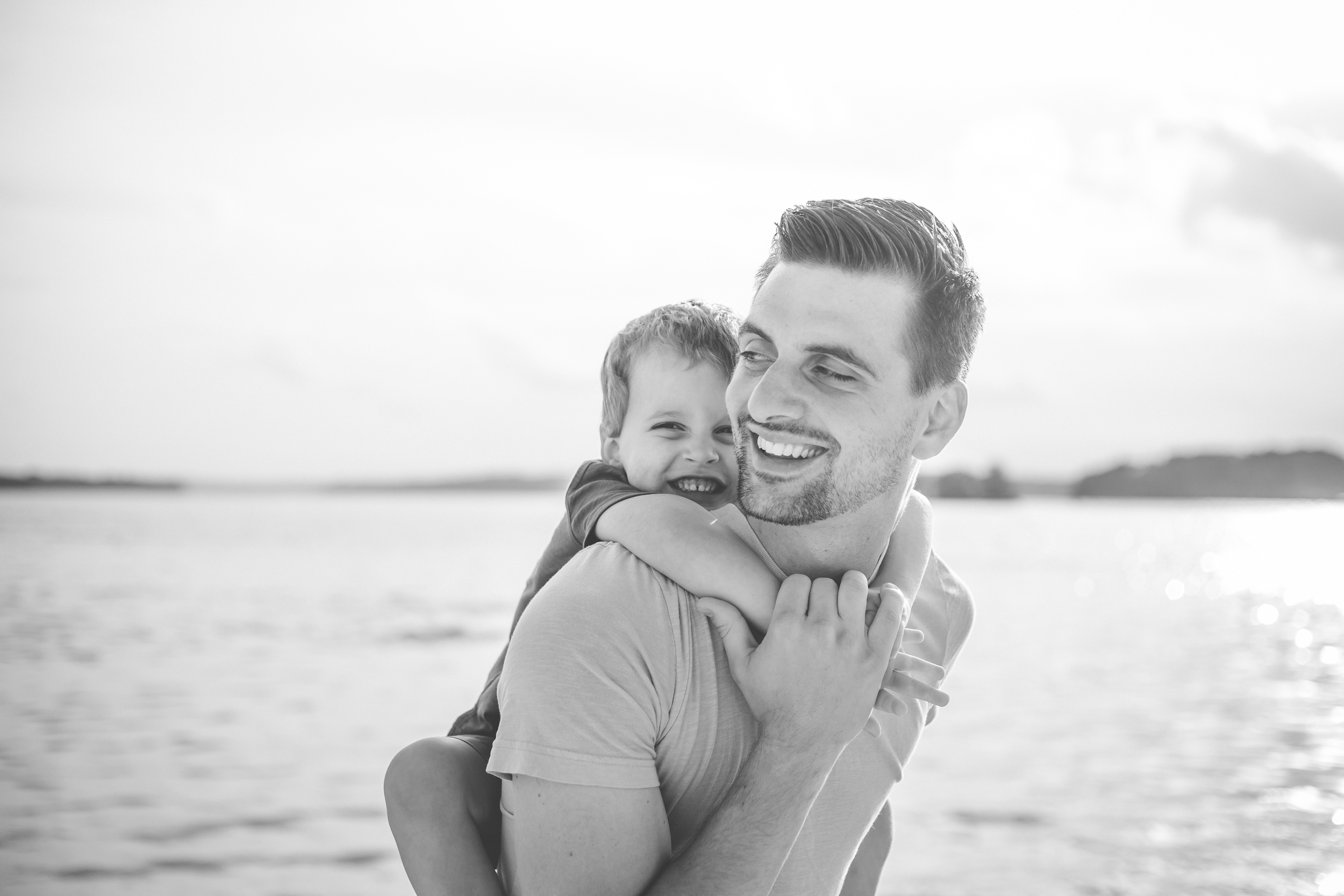 Pewaukee Waukesha Beach Family Lifestyle Photography
