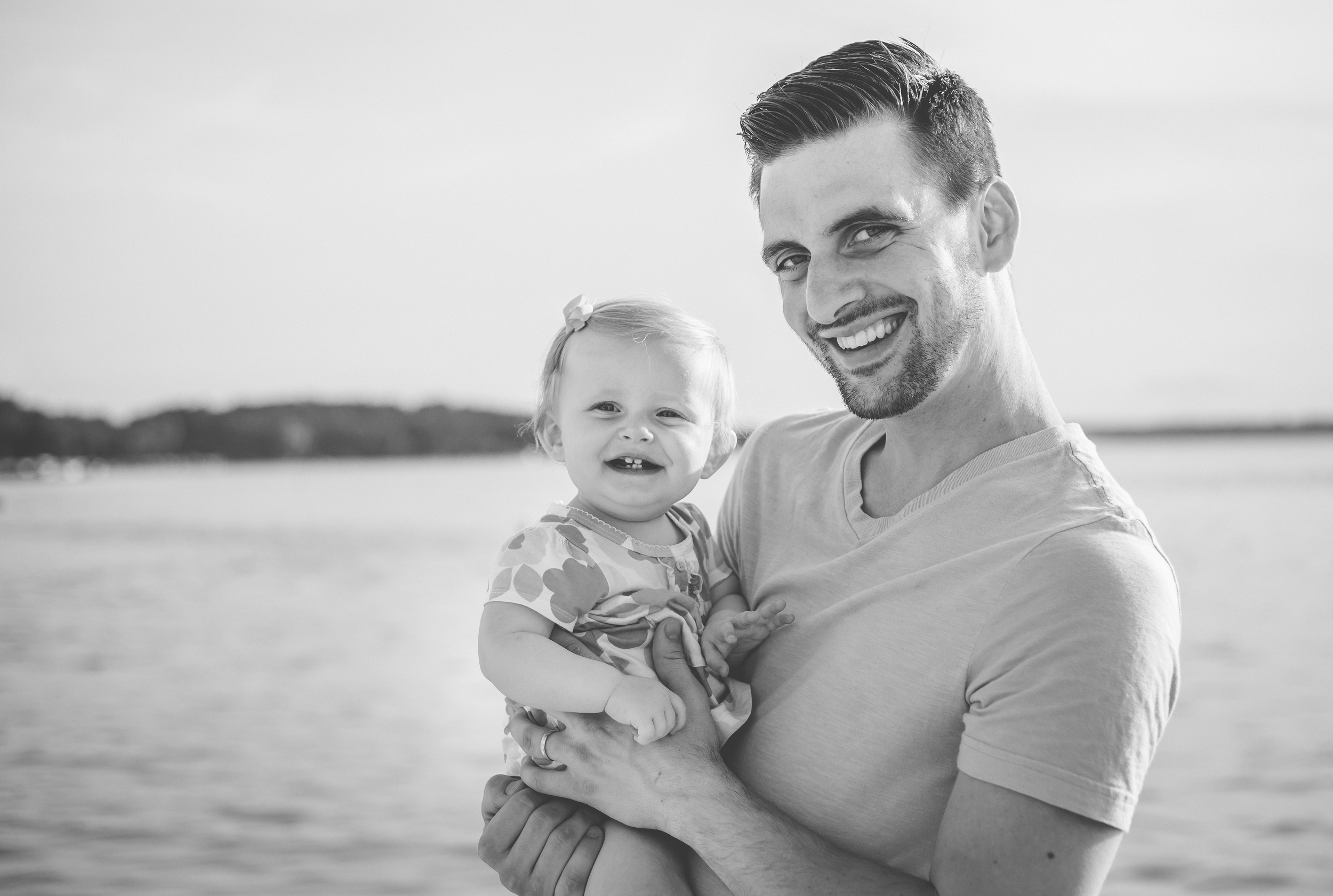 Pewaukee Waukesha Beach Family Lifestyle Photography