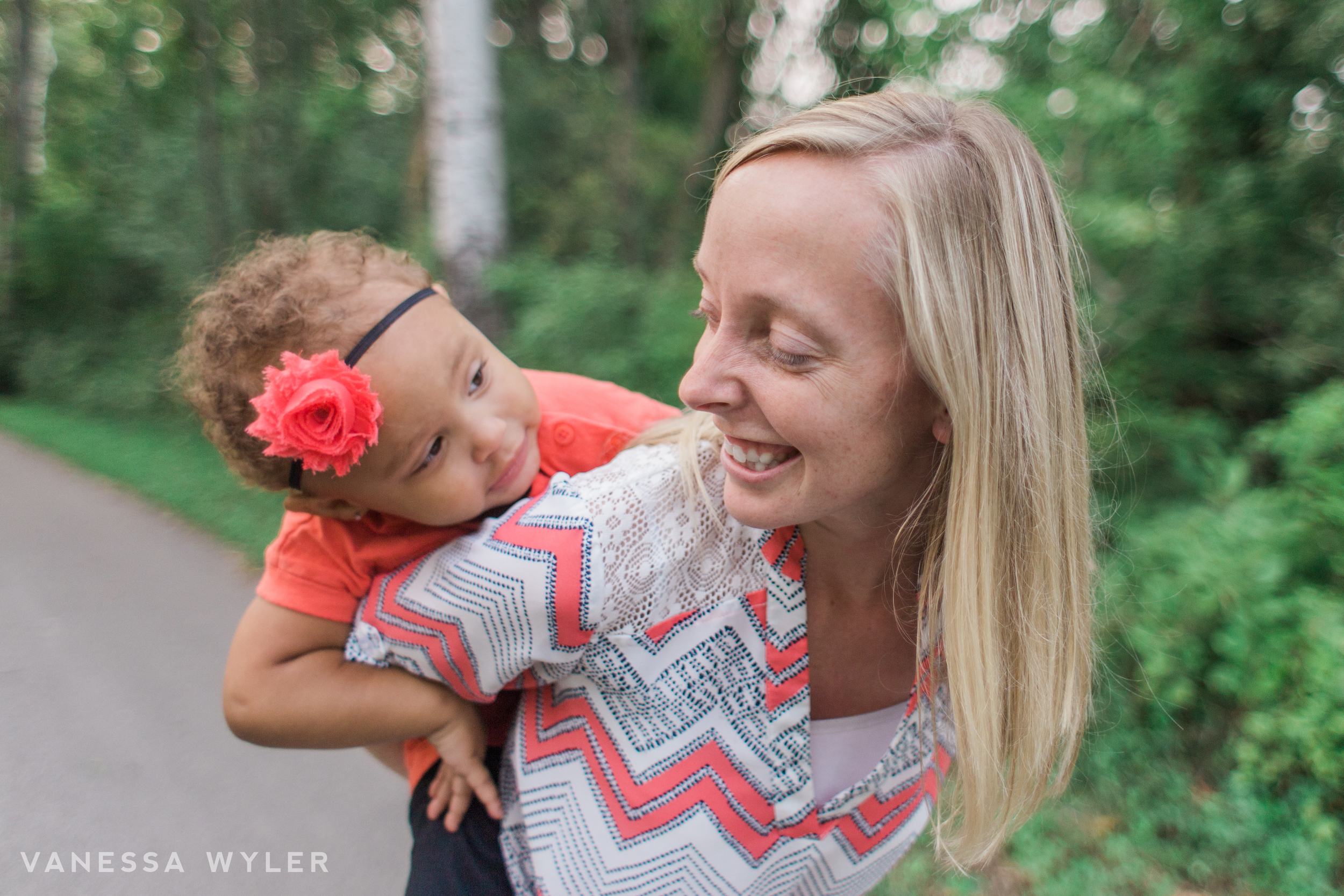 mommy and me pewaukee photographer vanessa wyler