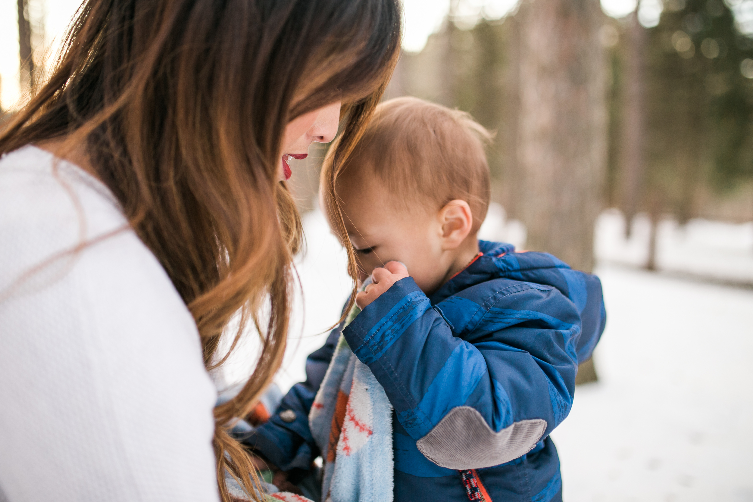 winter family photography session vanessa wyler photography pewaukee waukesha