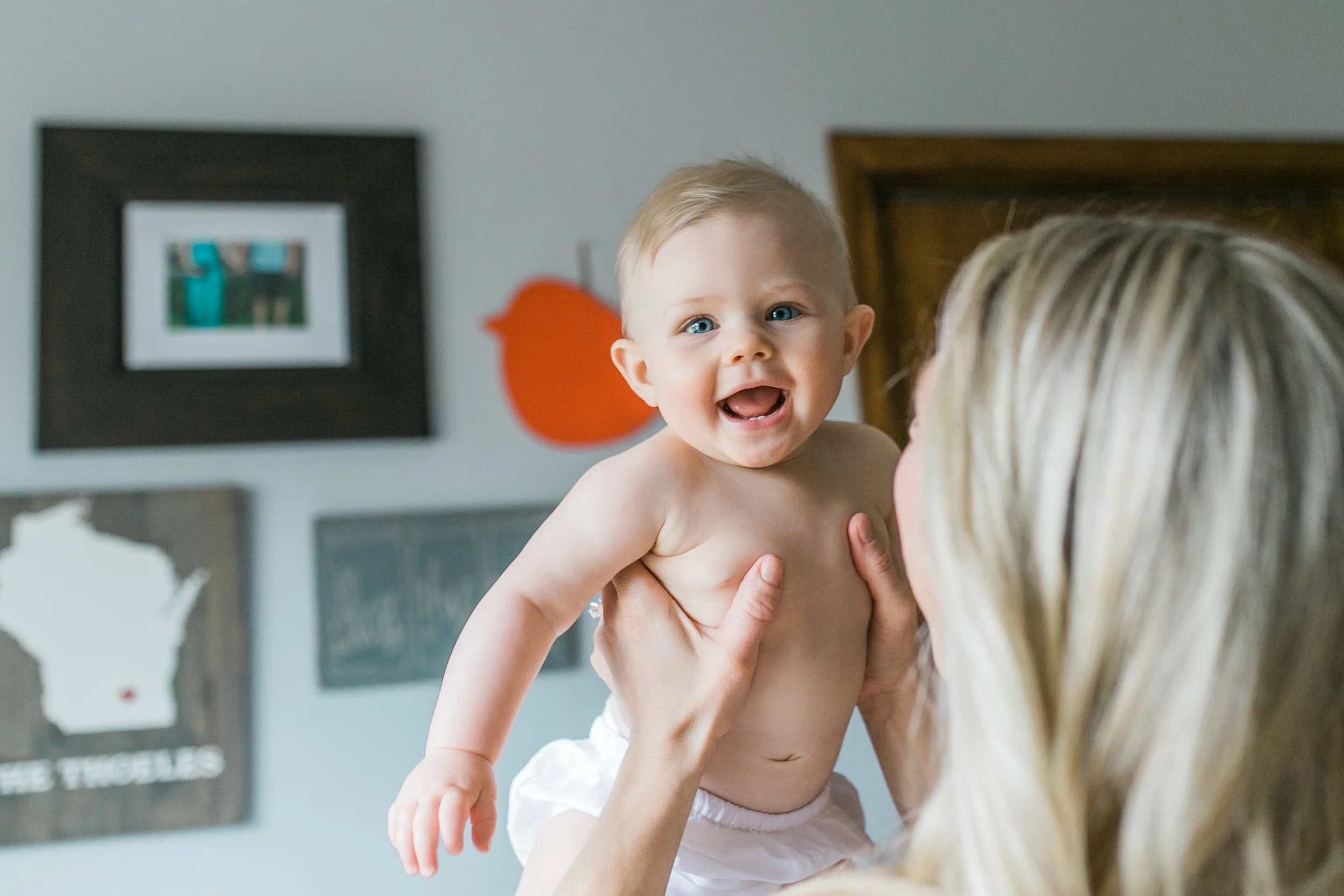 vanessa wyler 6 month lifestyle photography pewaukee wisconsin