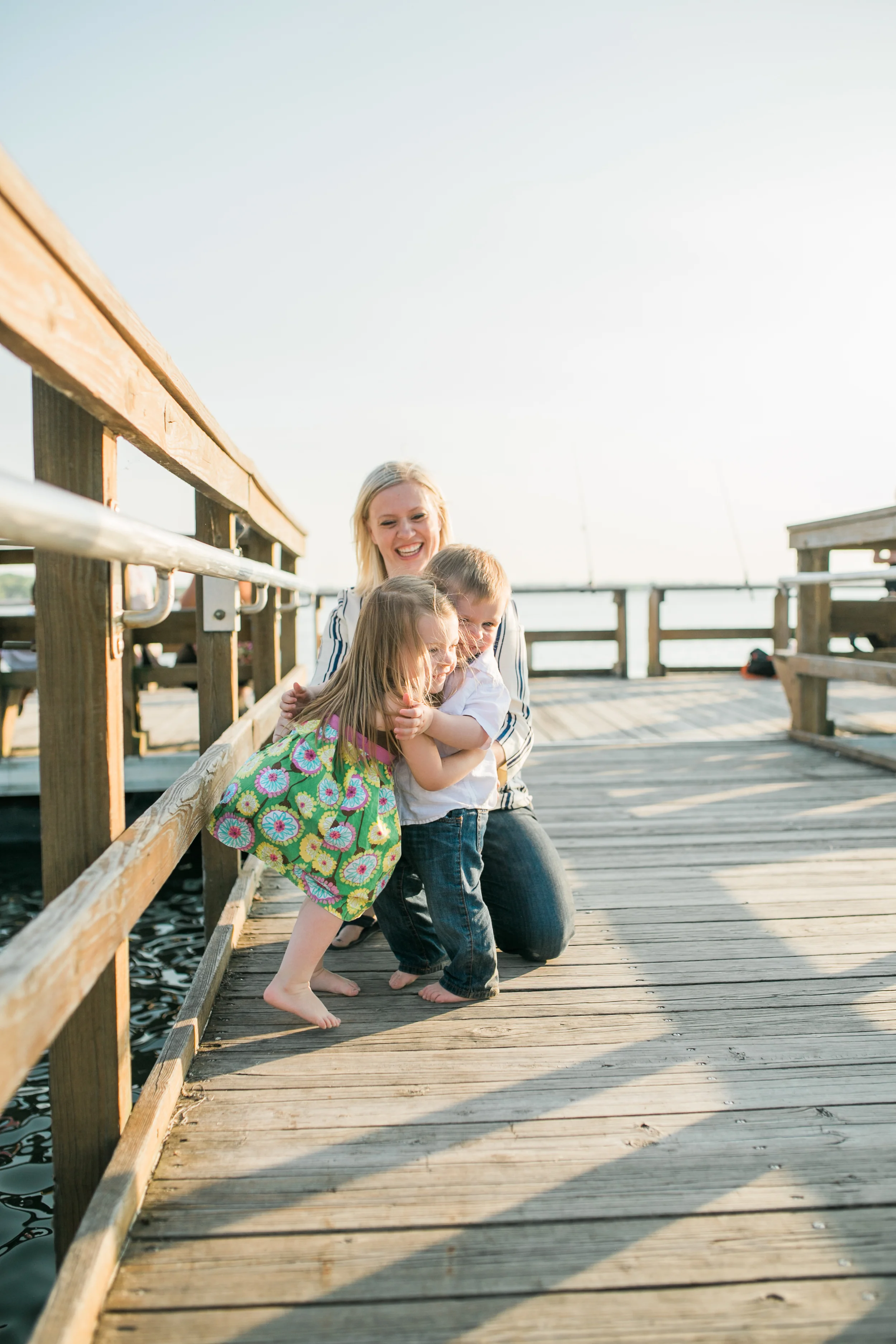 vanessa wyler pewaukee beach family photography