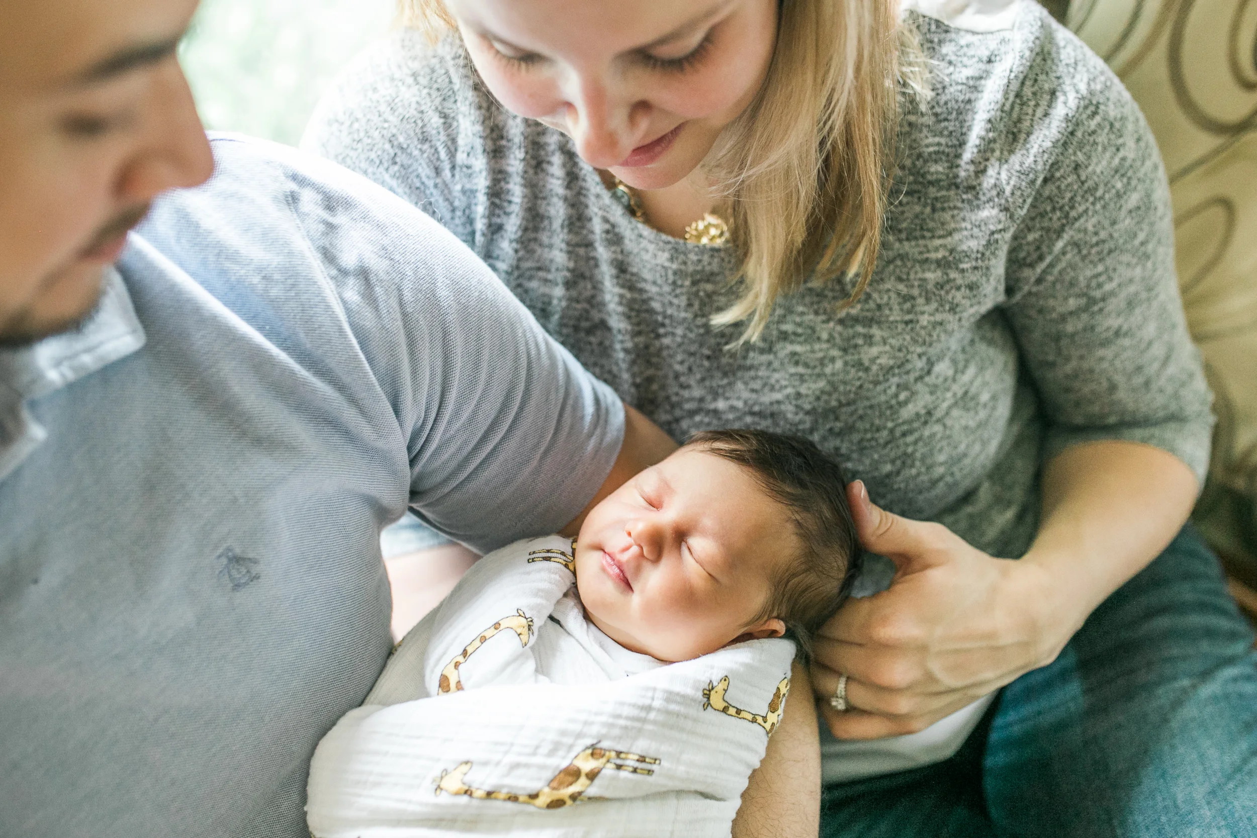 vanessa wyler brookfield pewaukee lifestyle newborn photography photos
