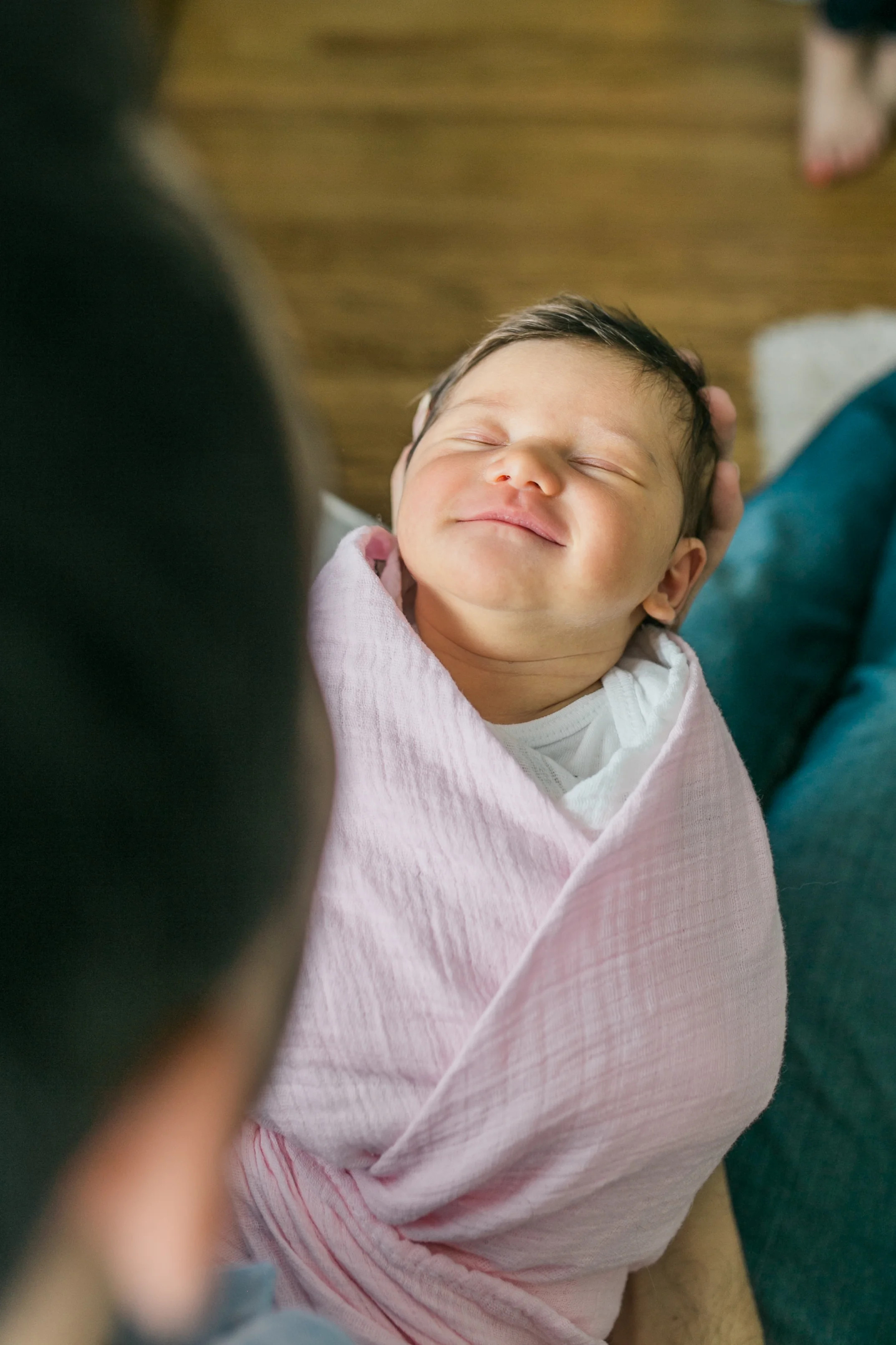 vanessa wyler brookfield pewaukee lifestyle newborn photography photos