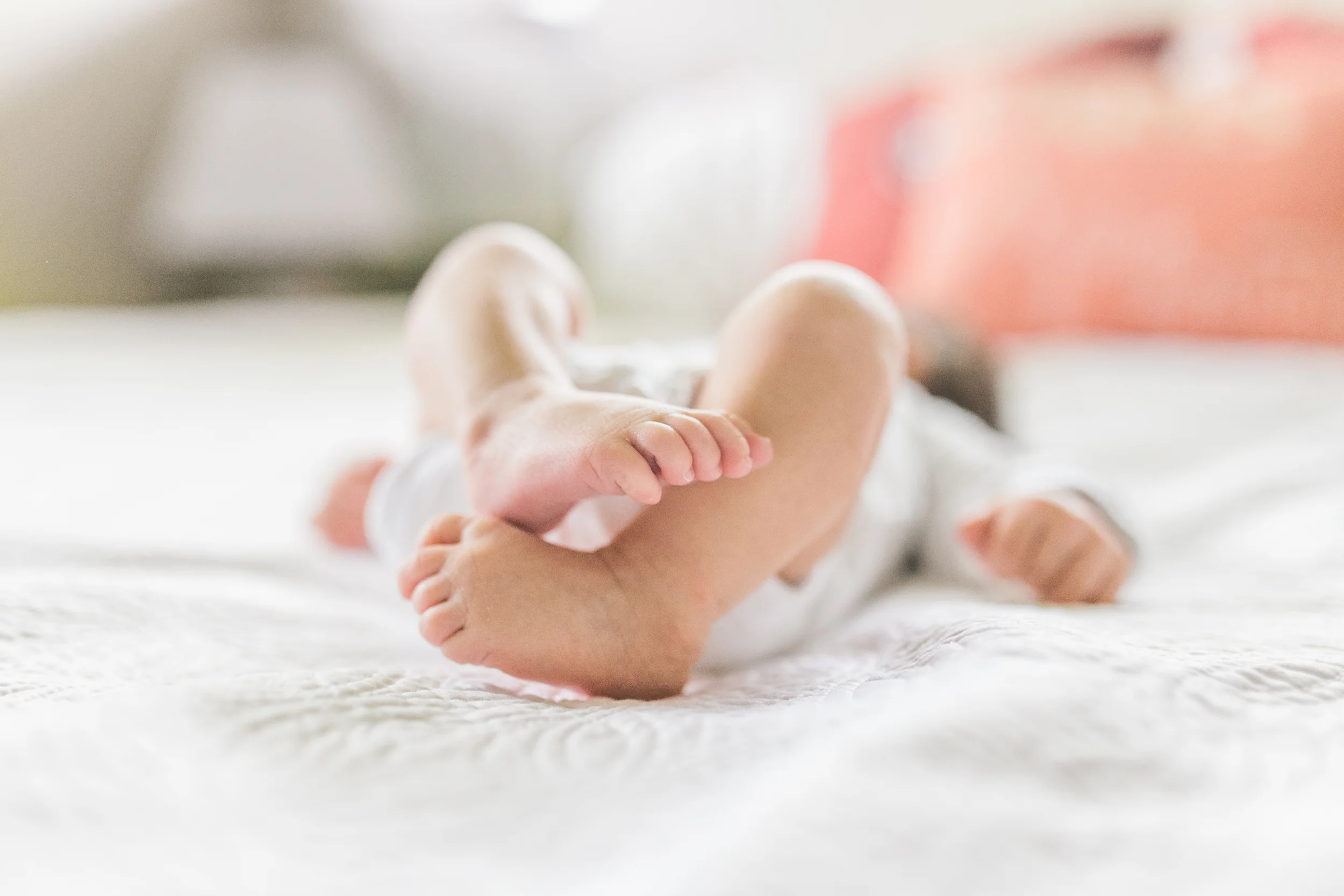 vanessa wyler brookfield pewaukee lifestyle newborn photography photos