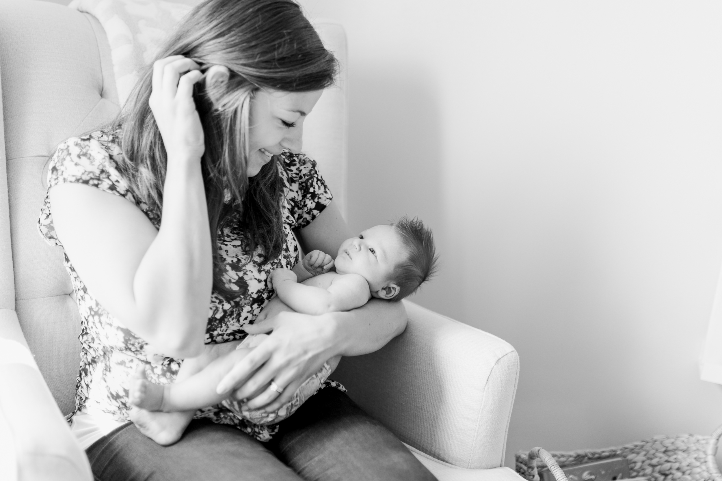 vanessa wyler photography pewaukee oconomowoc newborn lifestyle photos light airy nursery baby animals