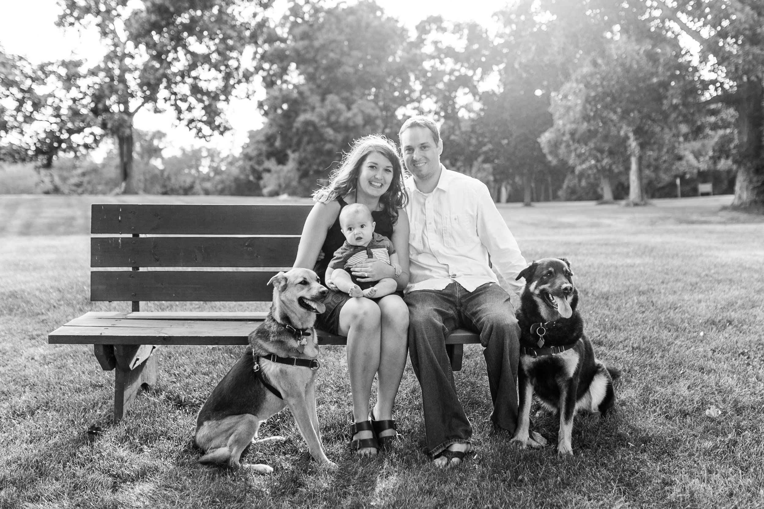 vanessa wyler pewaukee family photography nagawaukee park delafield 6 months old