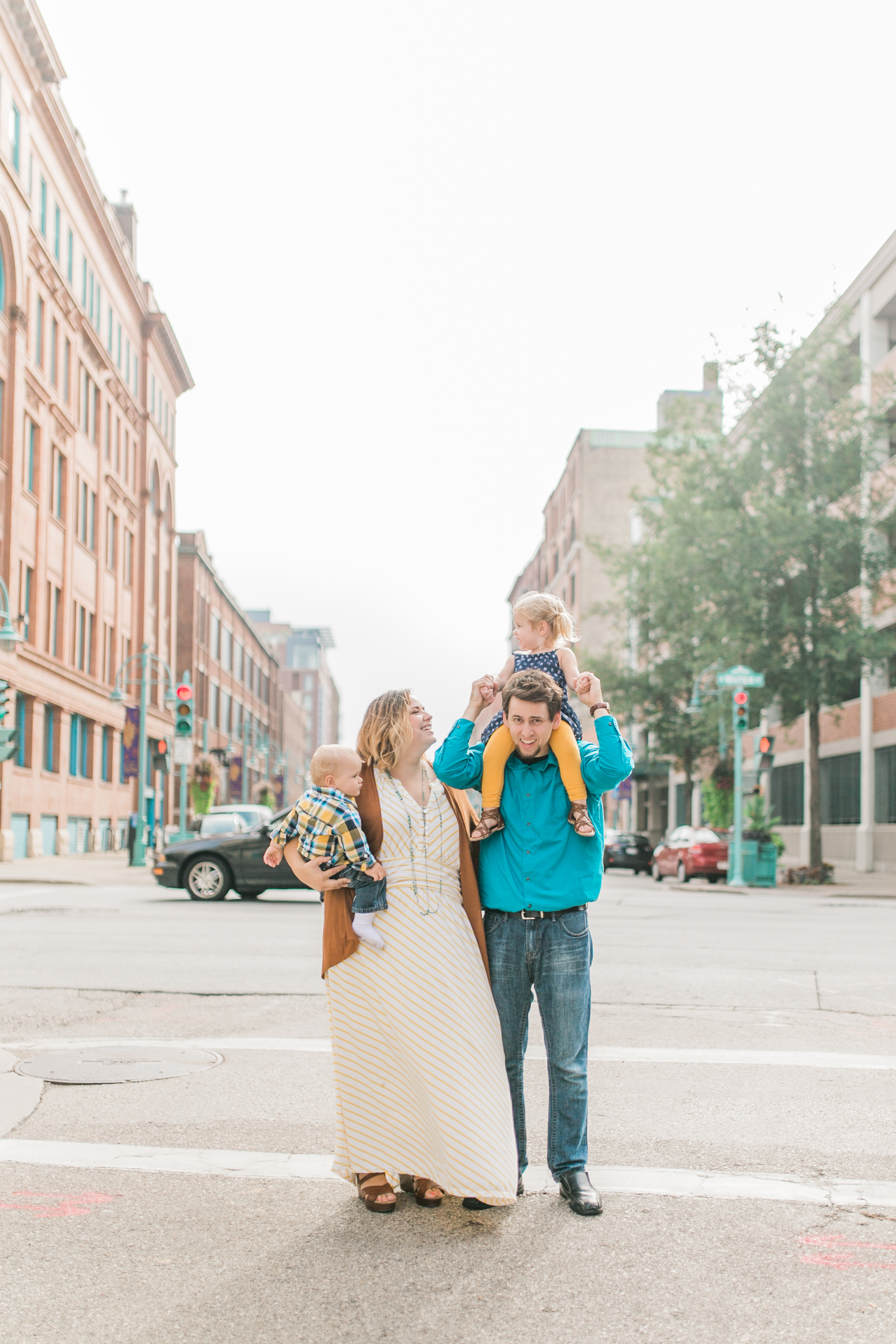 vanessa wyler pewaukee photographer milwaukee third ward