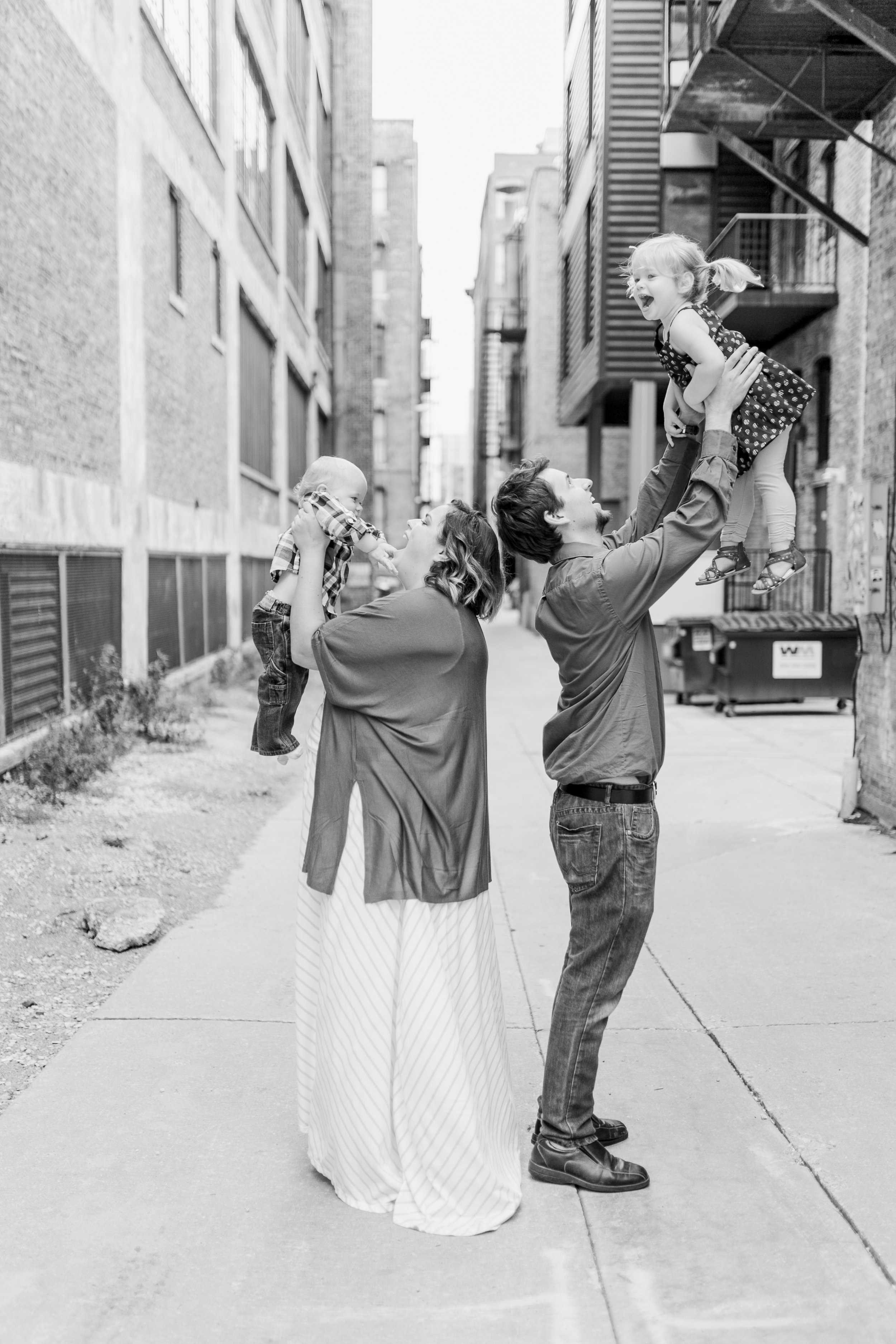 vanessa wyler pewaukee photographer milwaukee third ward