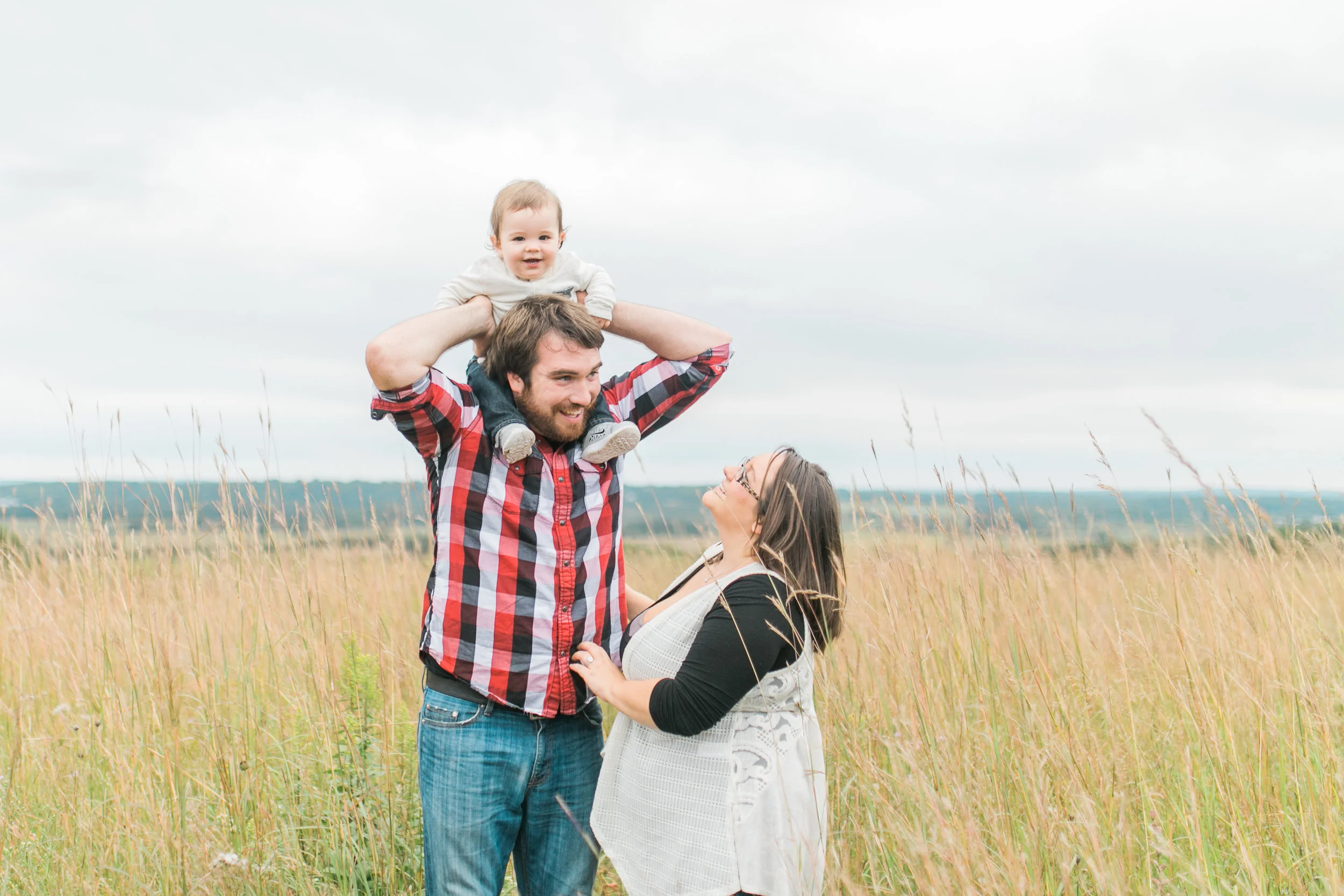vanessa wyler pewaukee milestone one year old session