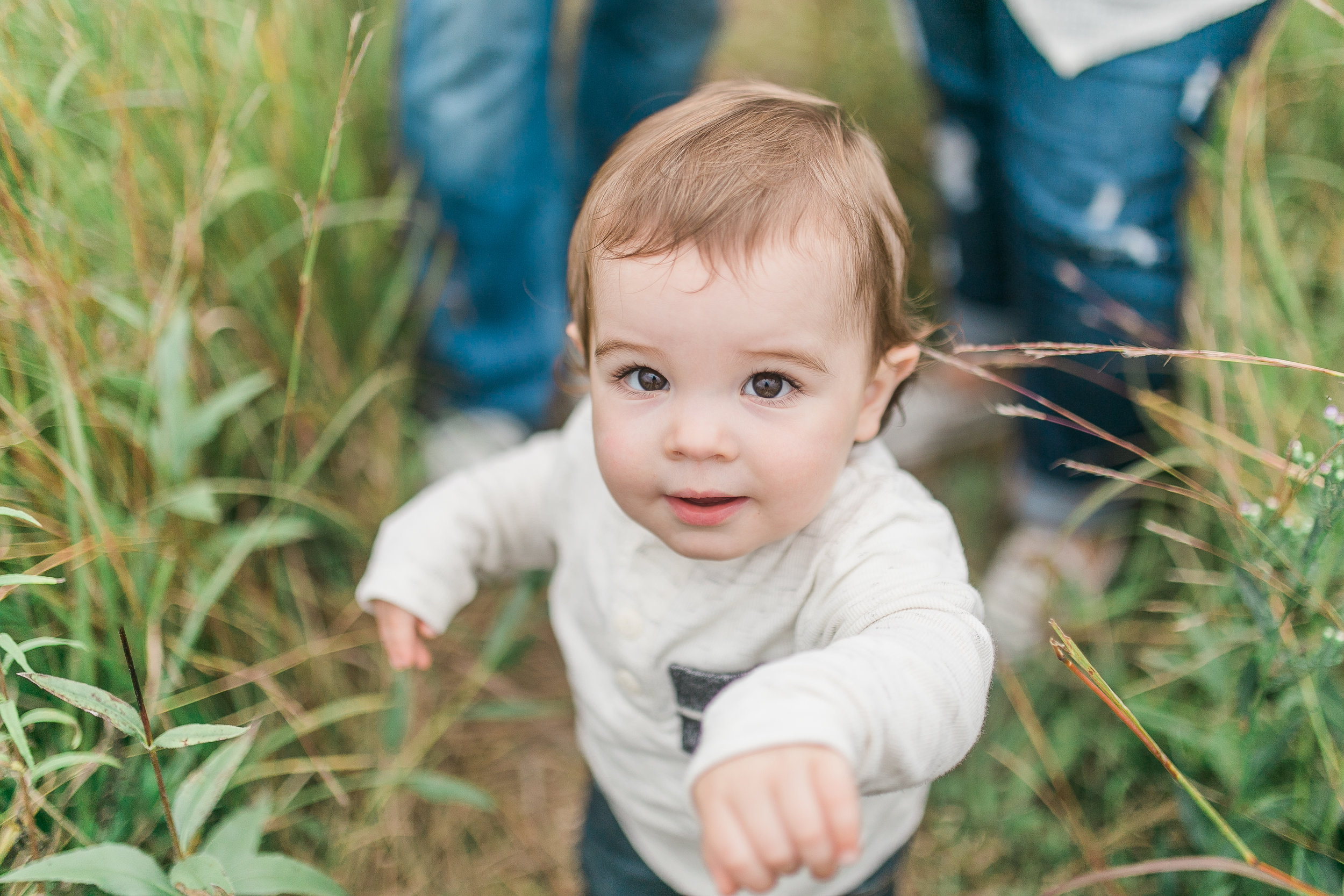 vanessa wyler pewaukee milestone one year old session