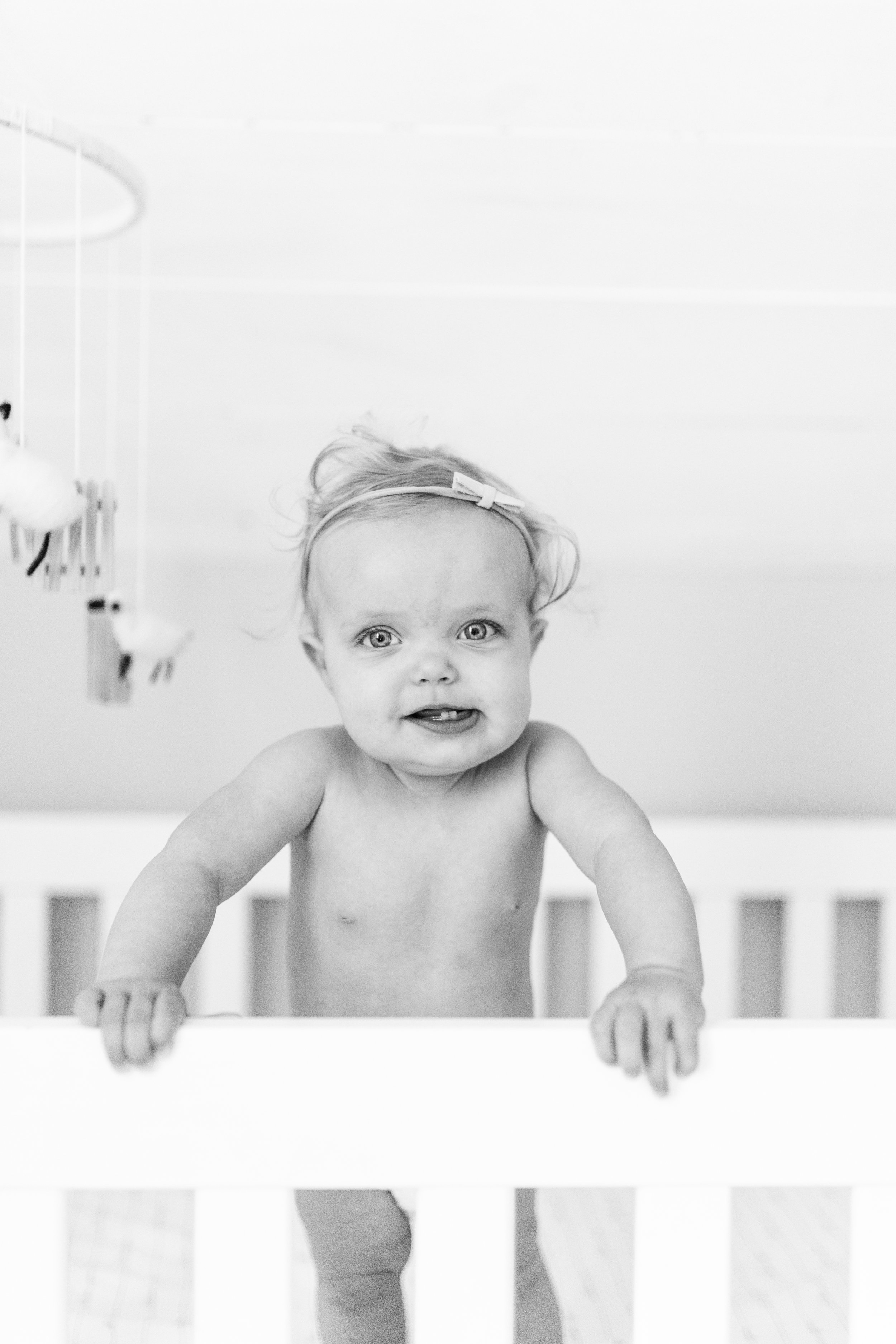 vanessa-wyler-lifestyle-milestone-8-month-old-baby-photos-pewaukee