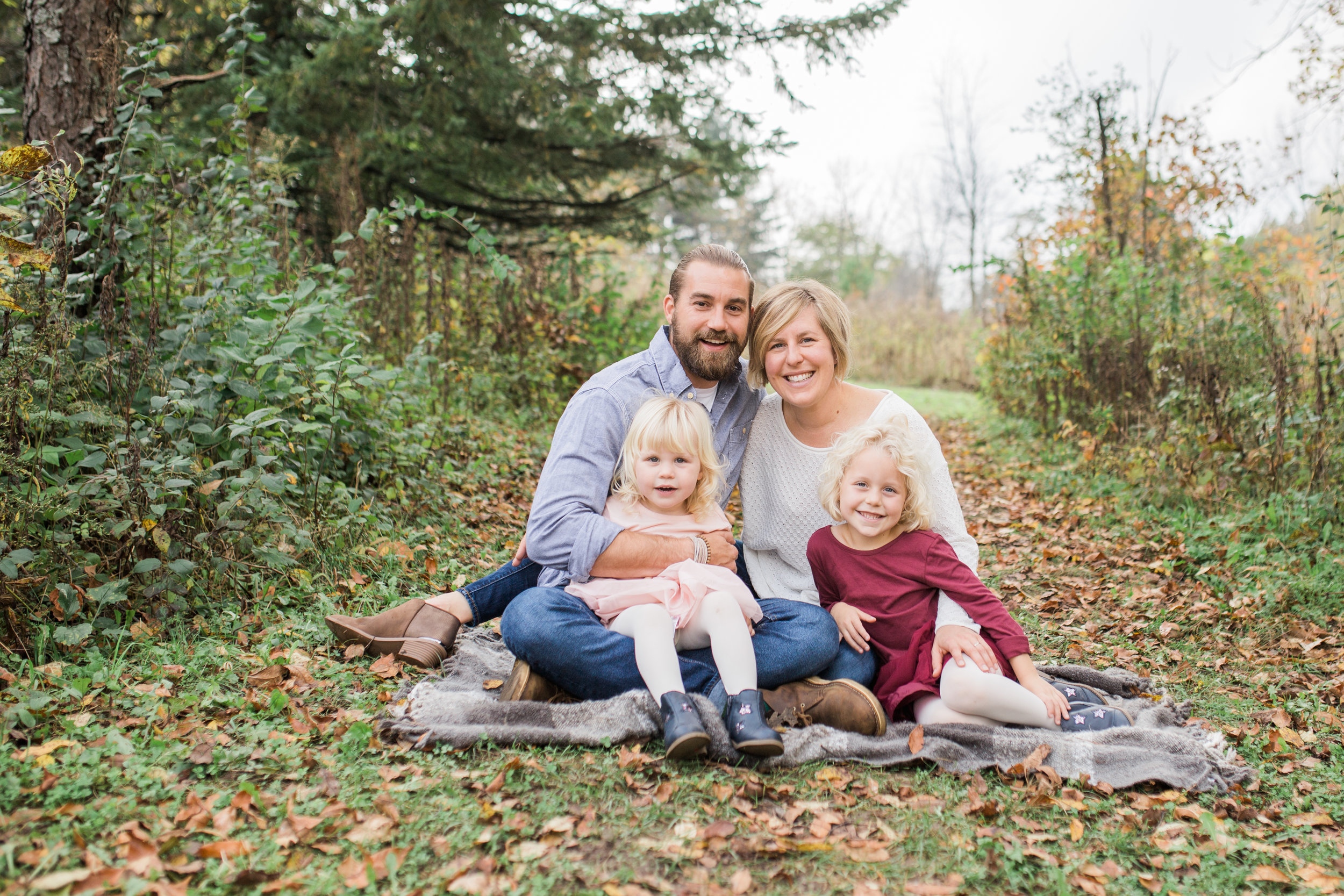 vanessa-wyler-photography-fall-mini-session-waukesha-retzer-nature-center