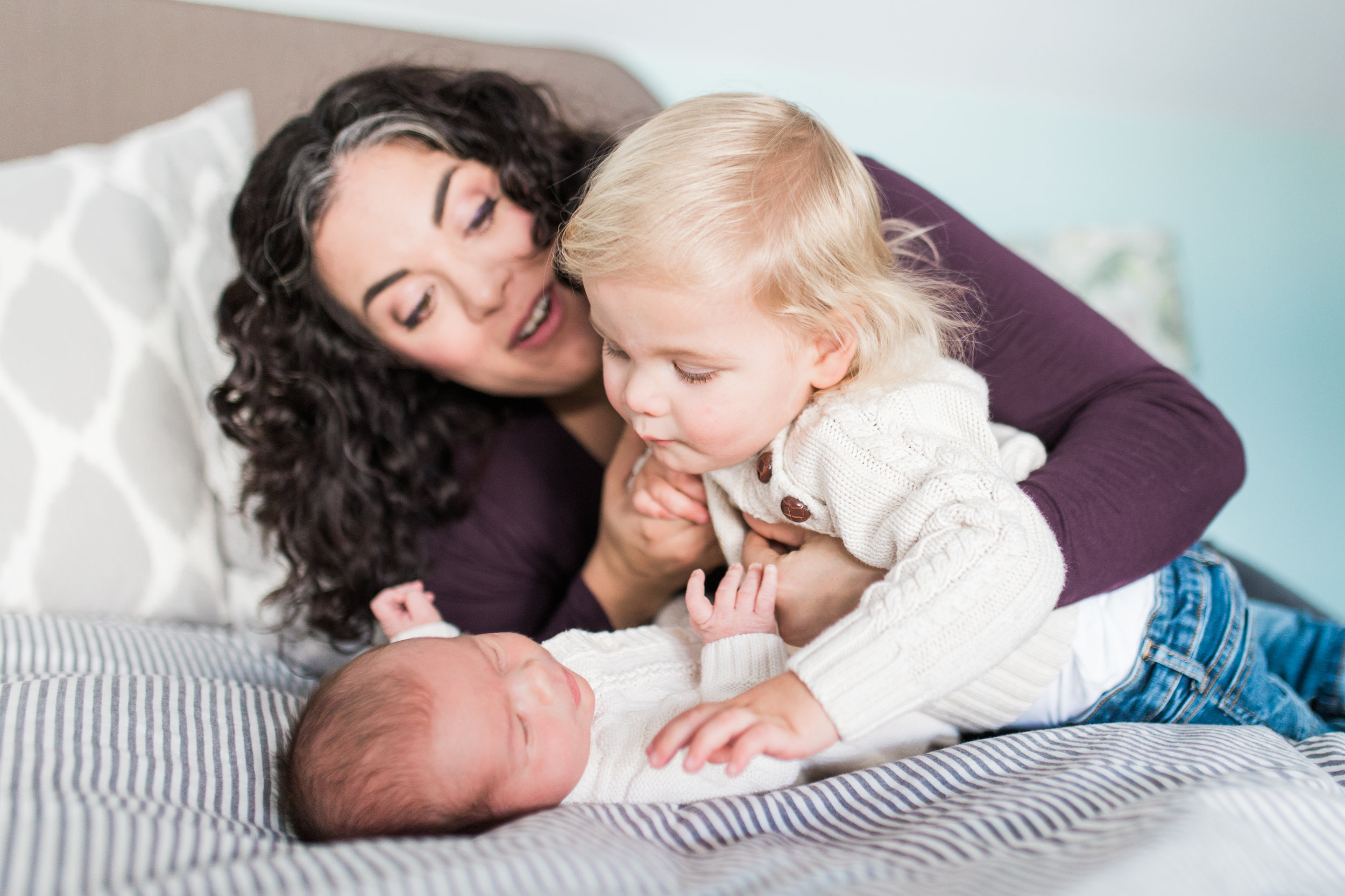 vanessa wyler newborn in home photography pewaukee waukesha