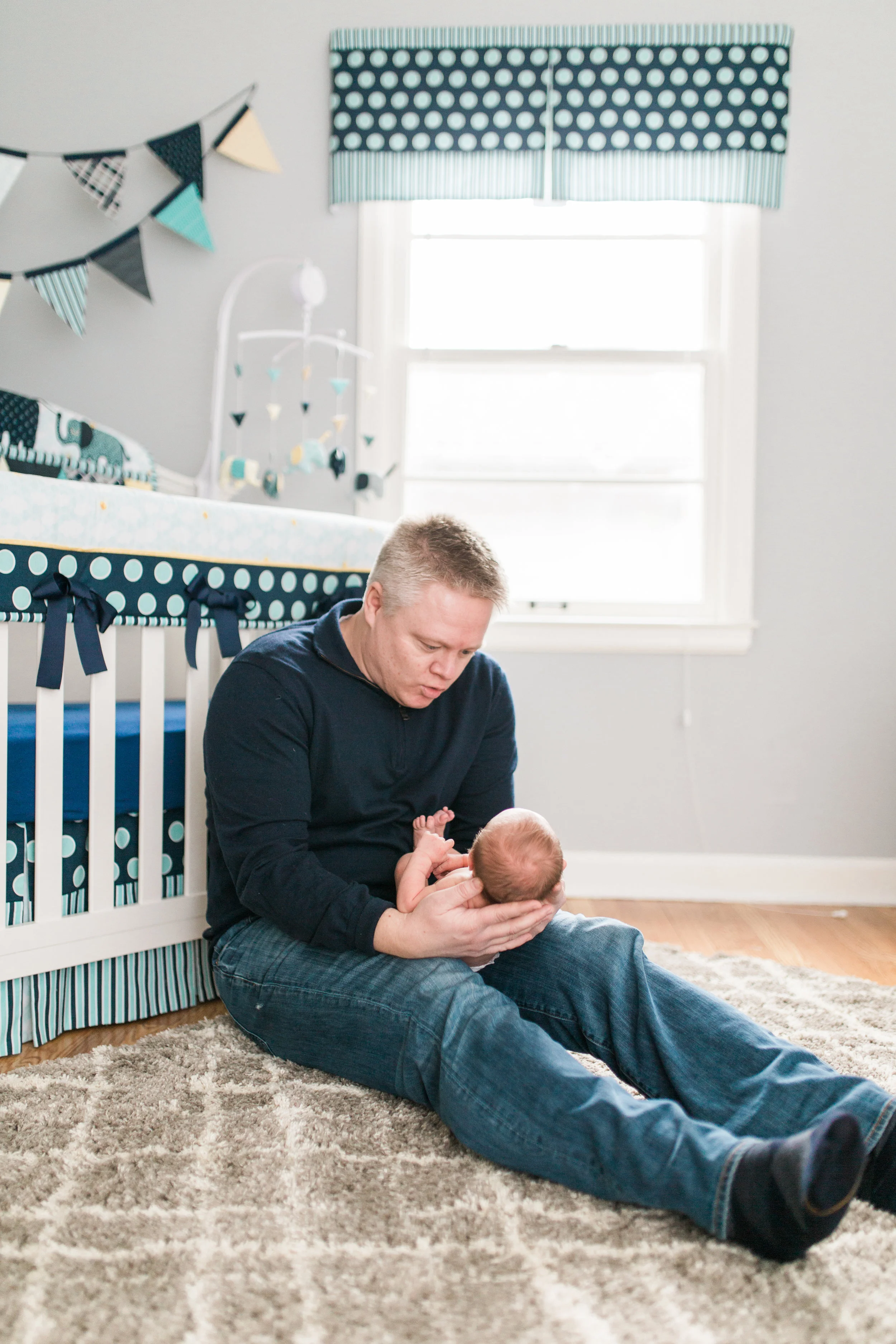 vanessa wyler lifestyle in home newborn photography waukesha milwaukee