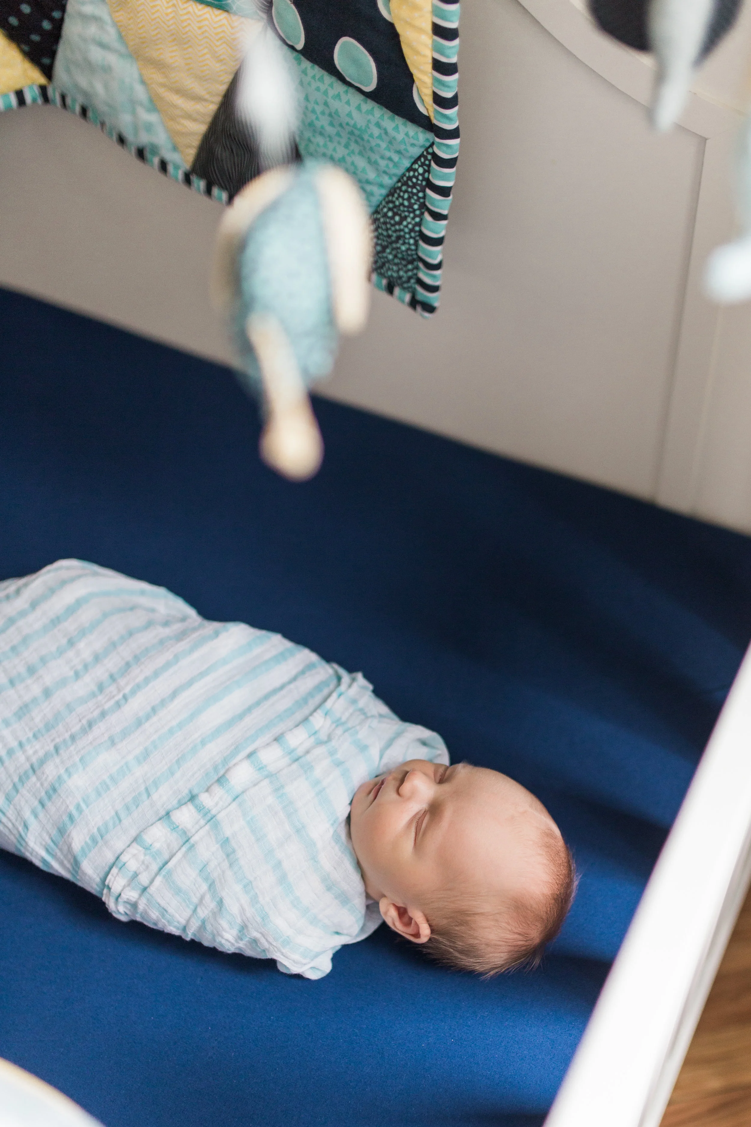 vanessa wyler lifestyle in home newborn photography waukesha milwaukee