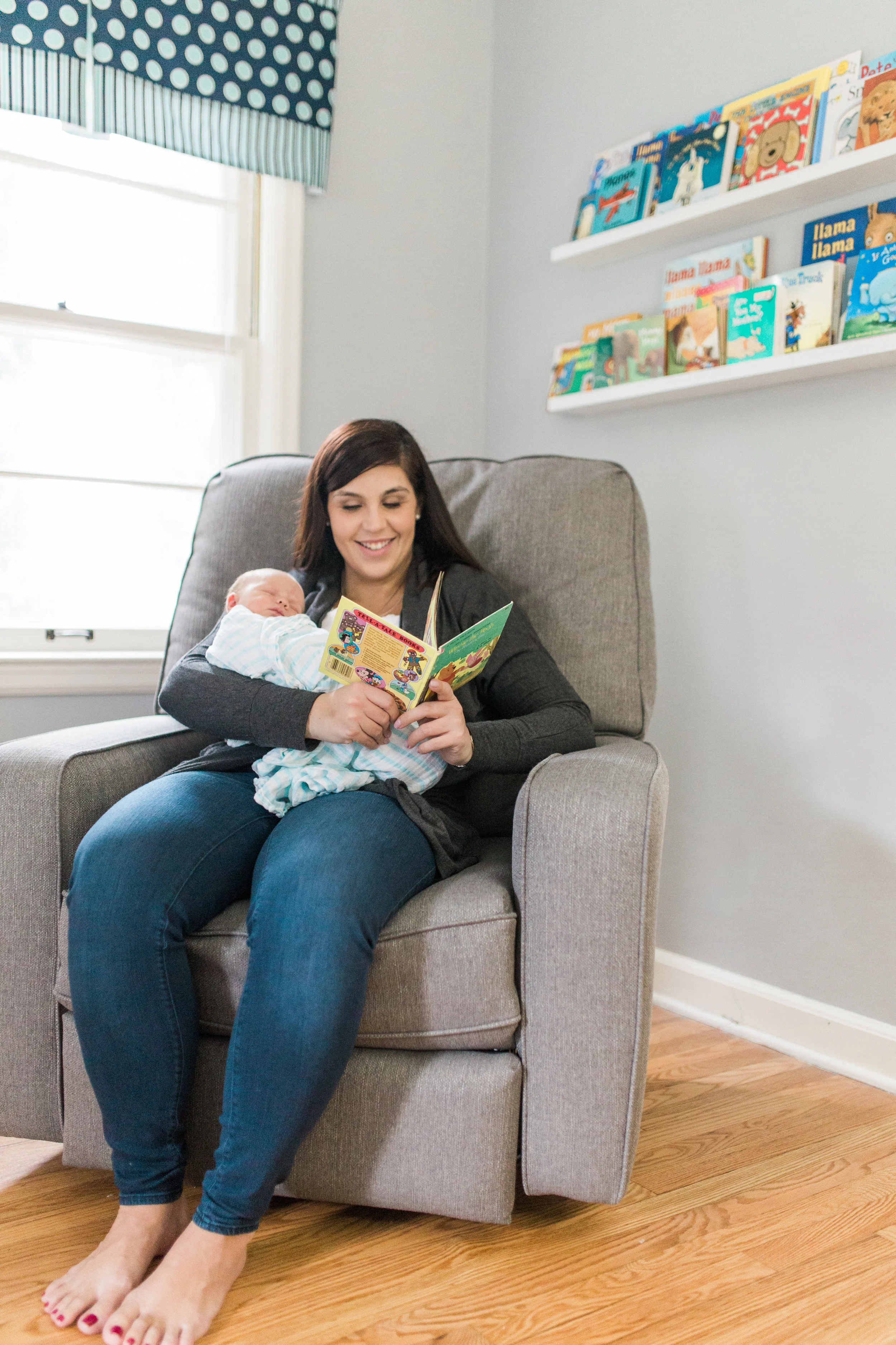 vanessa wyler lifestyle in home newborn photography waukesha milwaukee