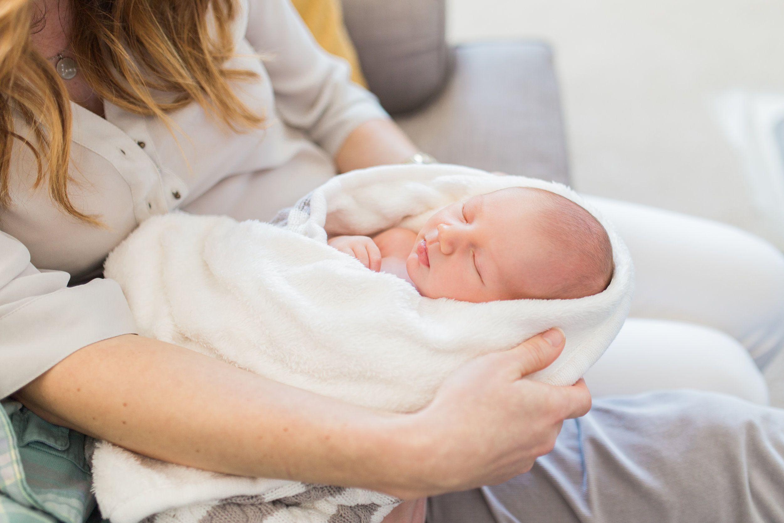 vanessa-wyler-lifestyle-newborn-photography-pewaukee