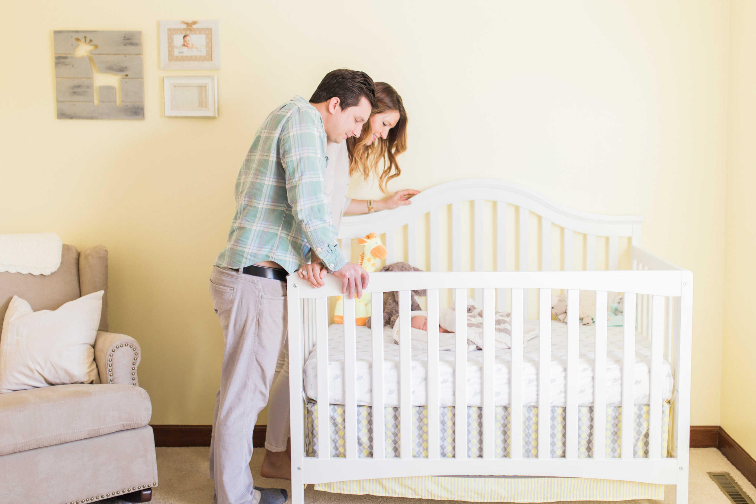 vanessa-wyler-lifestyle-newborn-photography-pewaukee