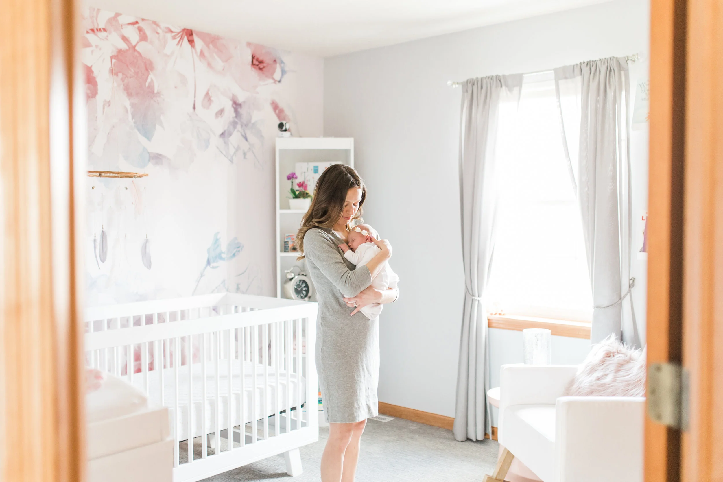 vanessa wyler waukesha newborn photography lifestyle floral nursery wallpaper