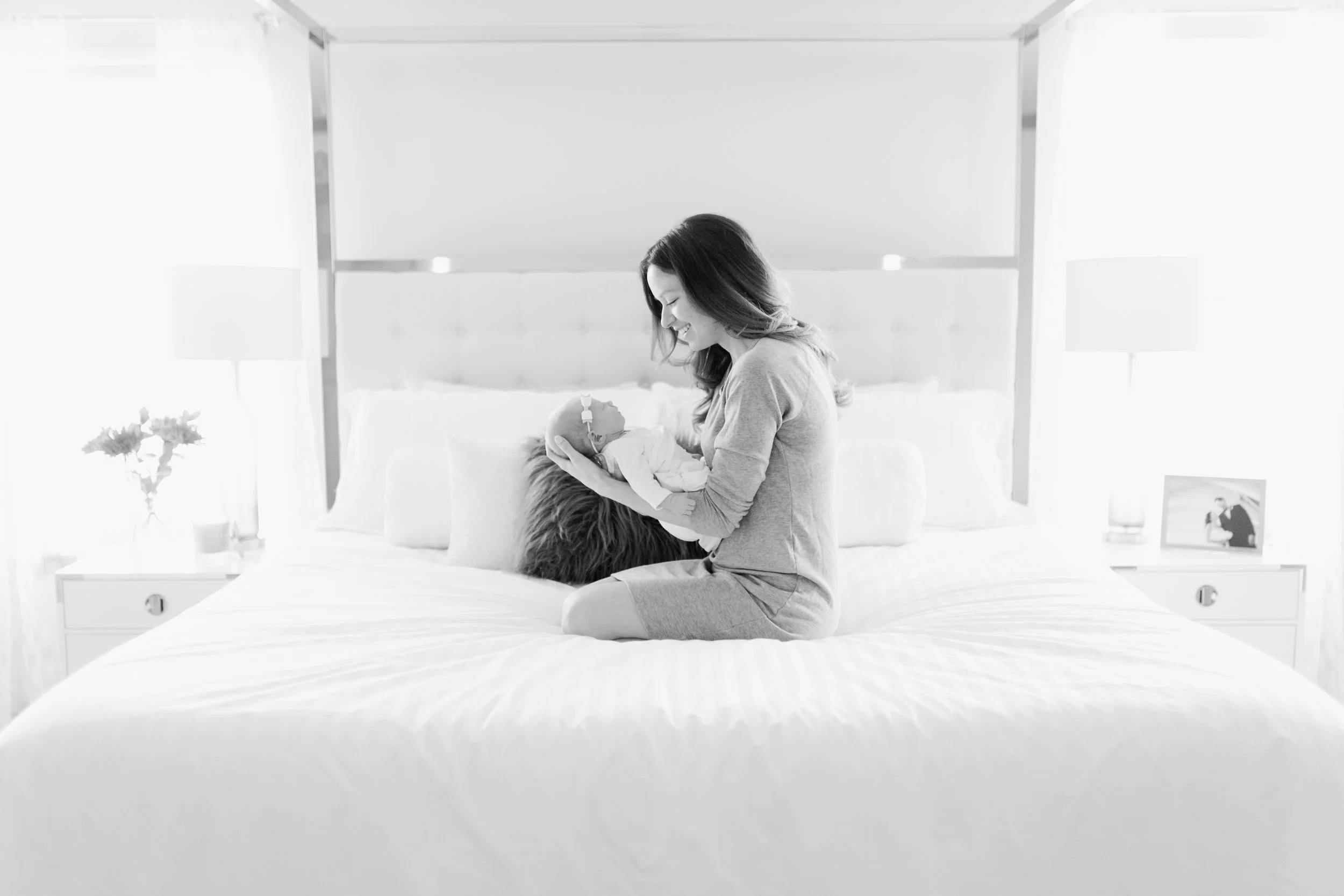 vanessa wyler waukesha newborn photography lifestyle floral nursery wallpaper