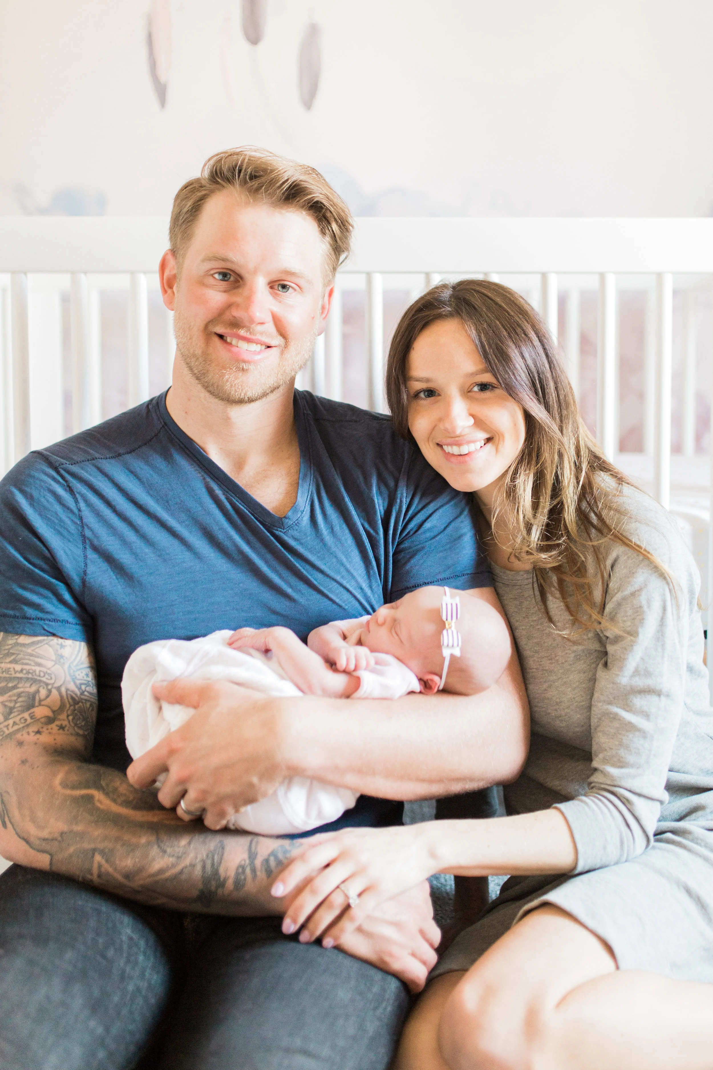 vanessa wyler waukesha newborn photography lifestyle floral nursery wallpaper