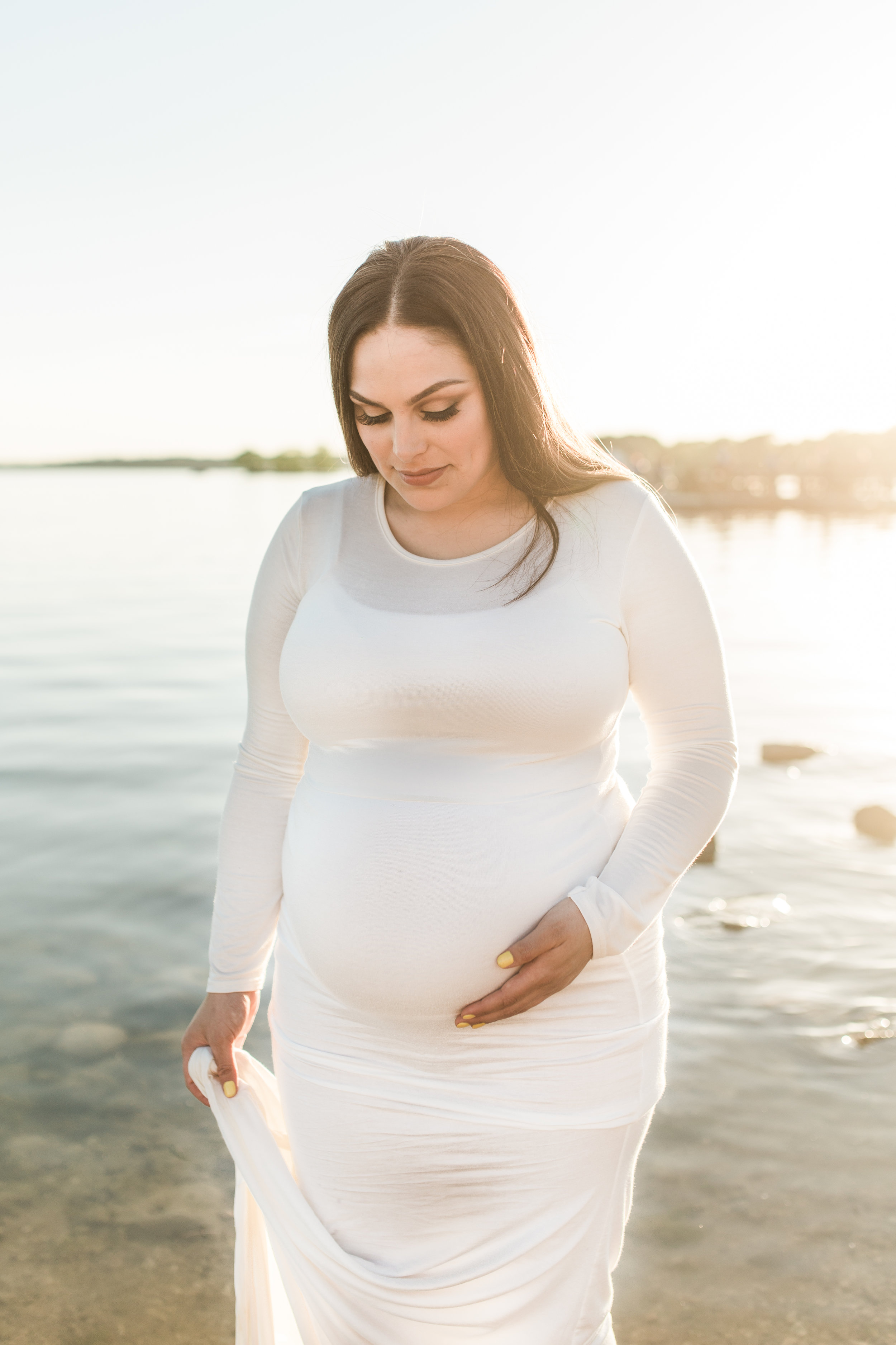 vanessa wyler photographer maternity beach pewaukee