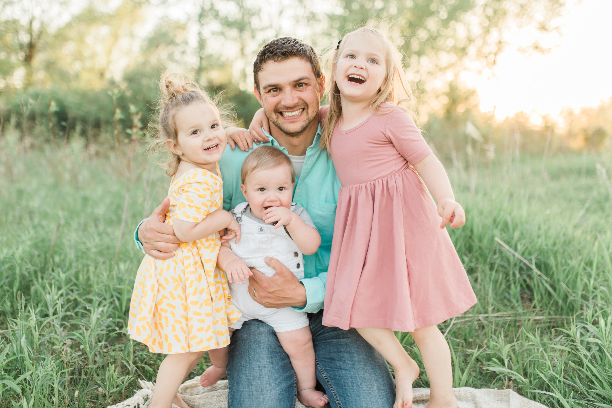 vanessa wyler photography brookfield wisconsin family photography sunset fox brook park