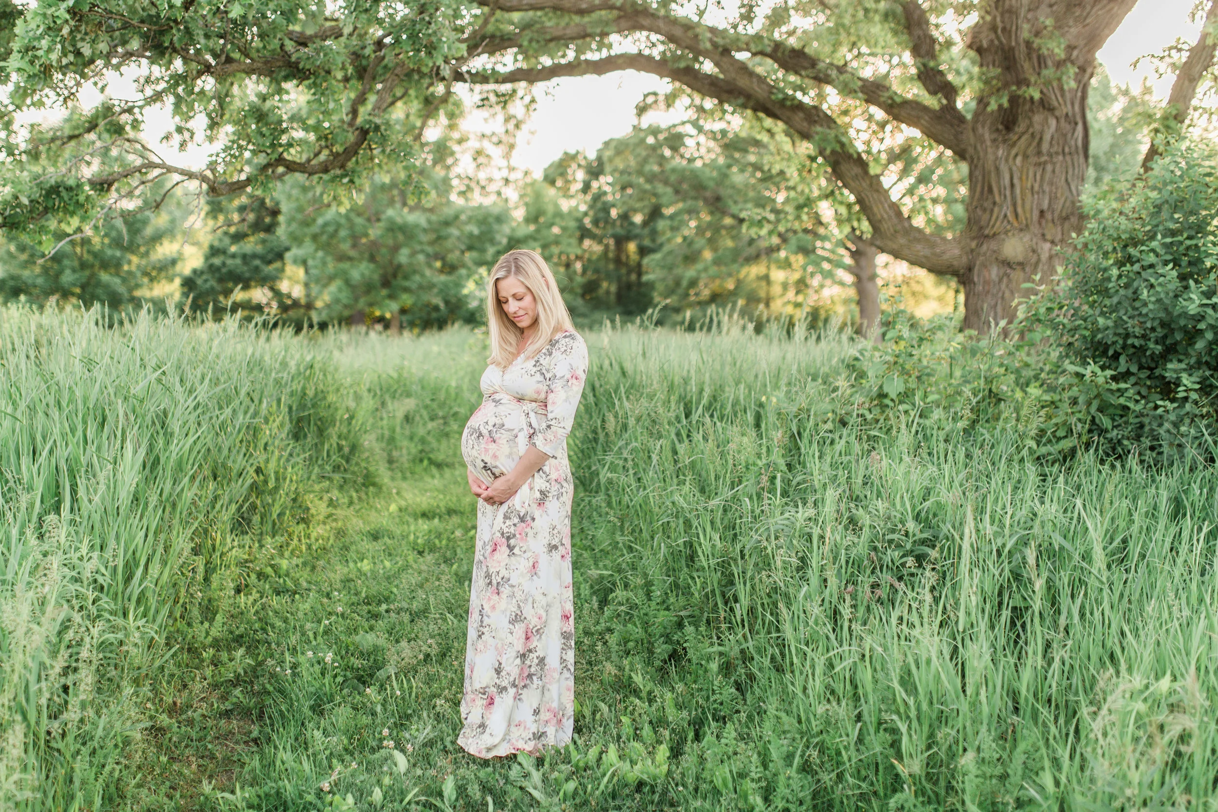 vanessa wyler maternity photography brookfield waukesha wisconsin sunset