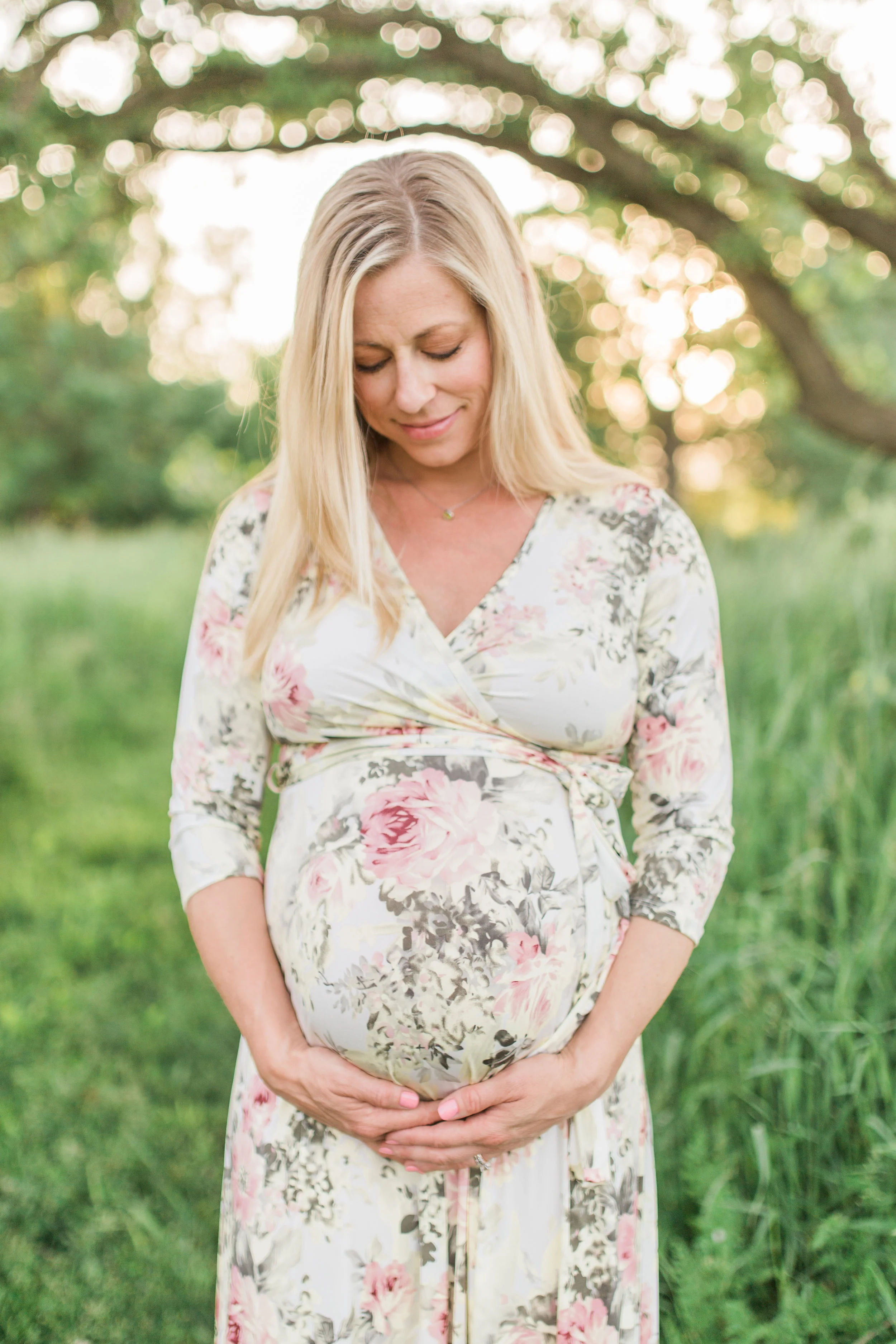 vanessa wyler maternity photography brookfield waukesha wisconsin sunset