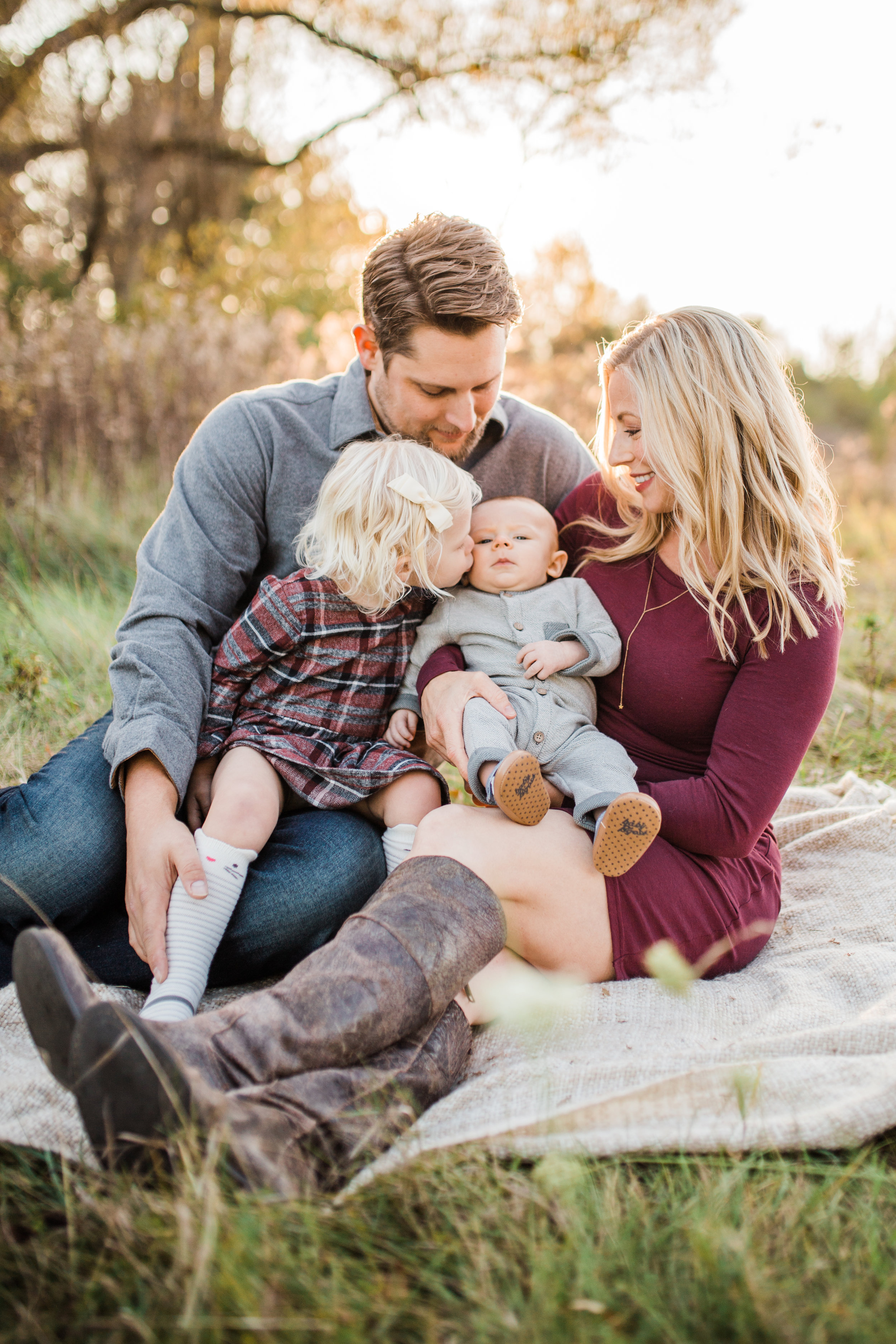 thoele-fall-family-photography-delafield-wisconsin