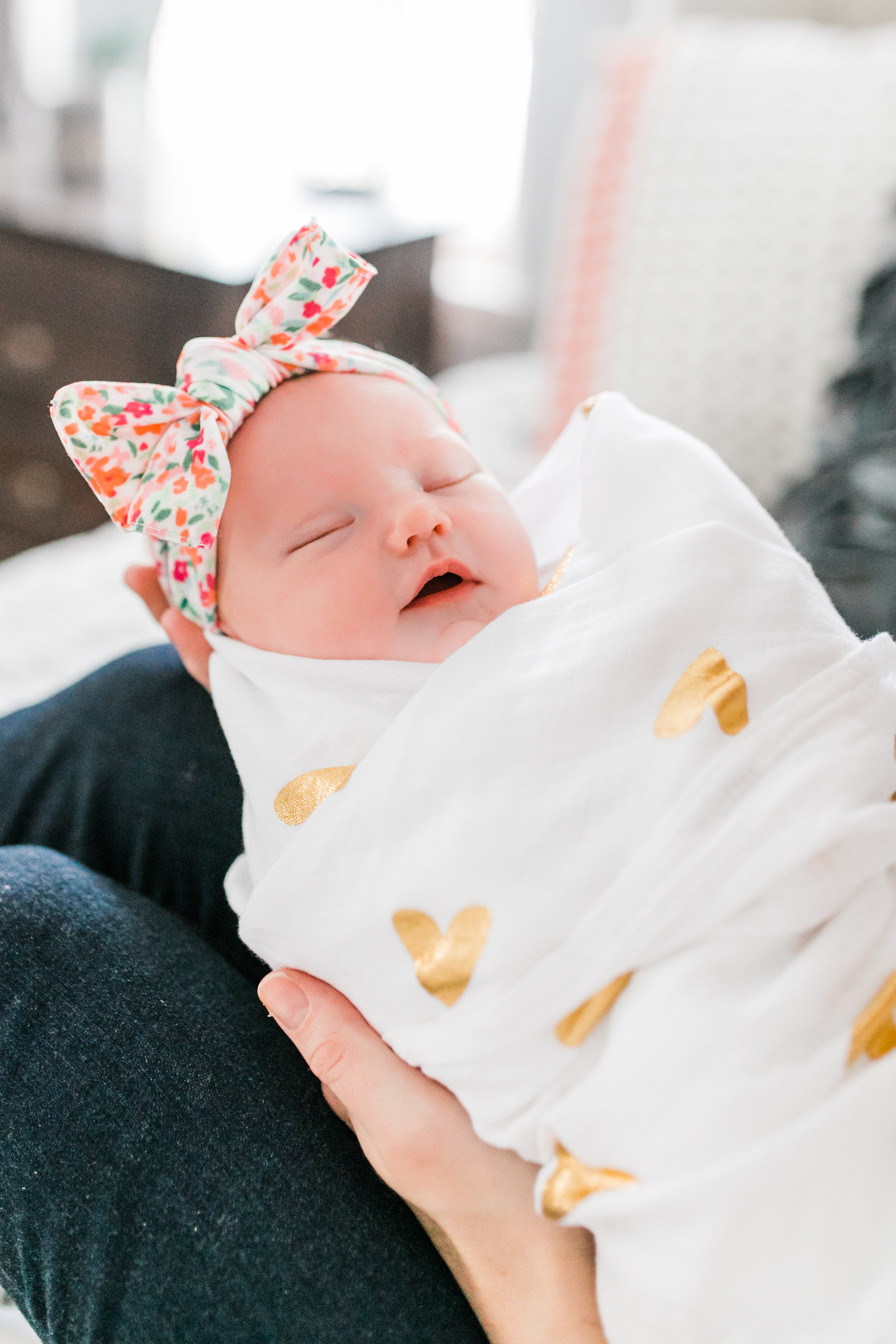 tosa newborn photography lifestyle vanessa wyler light airy film style