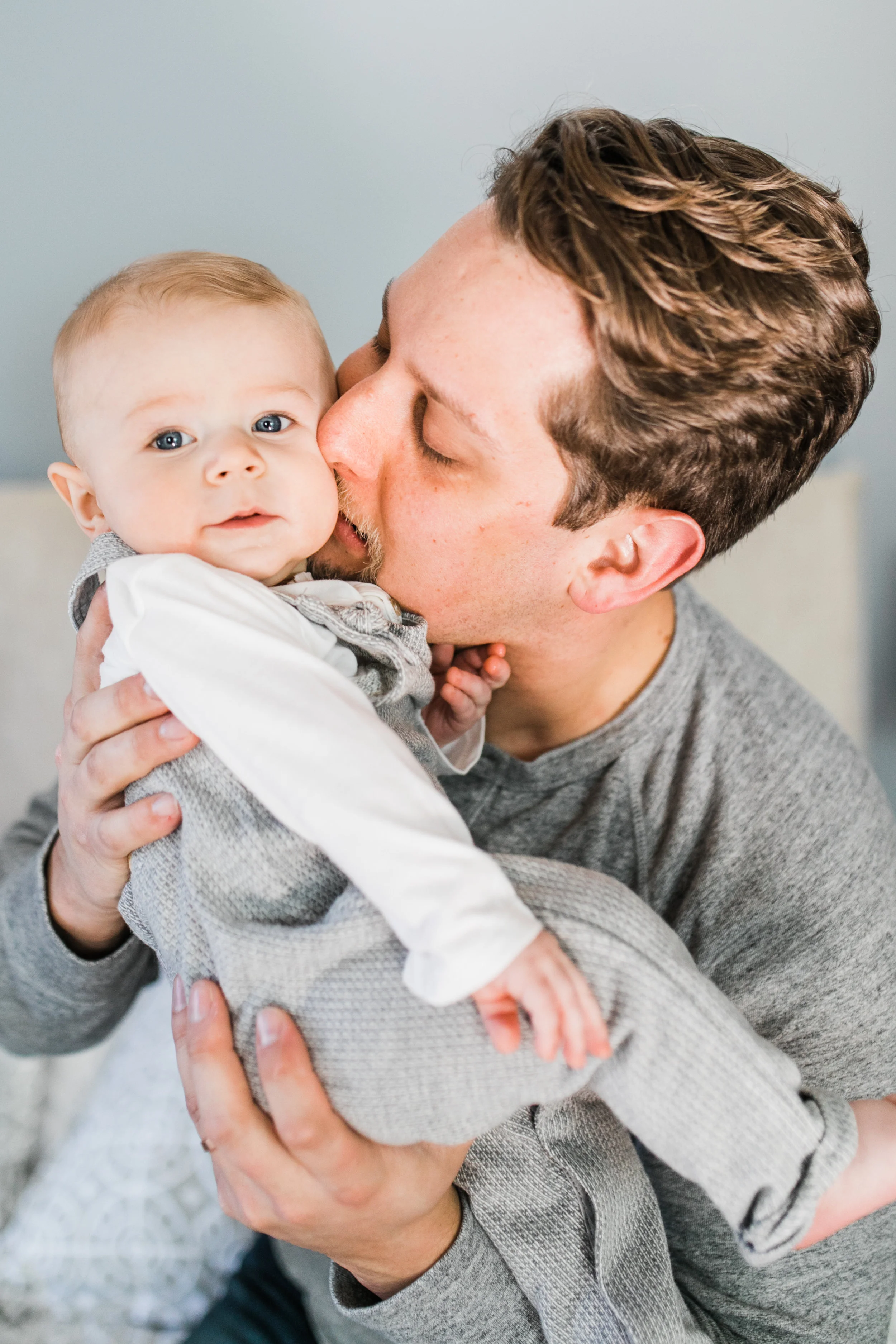 6 month old baby photography session waukesha wi