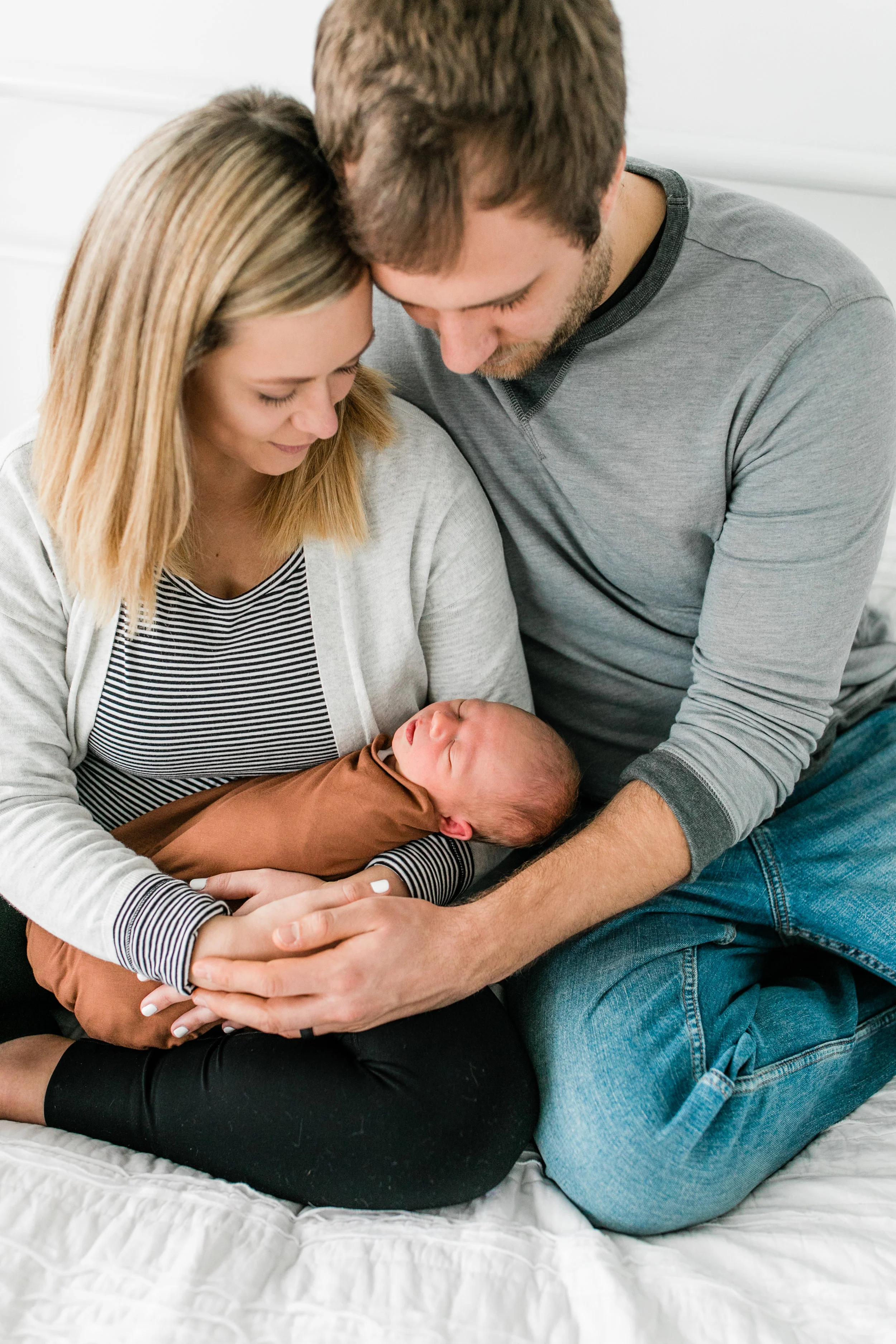 vanessa wyler pewaukee waukesha newborn photography