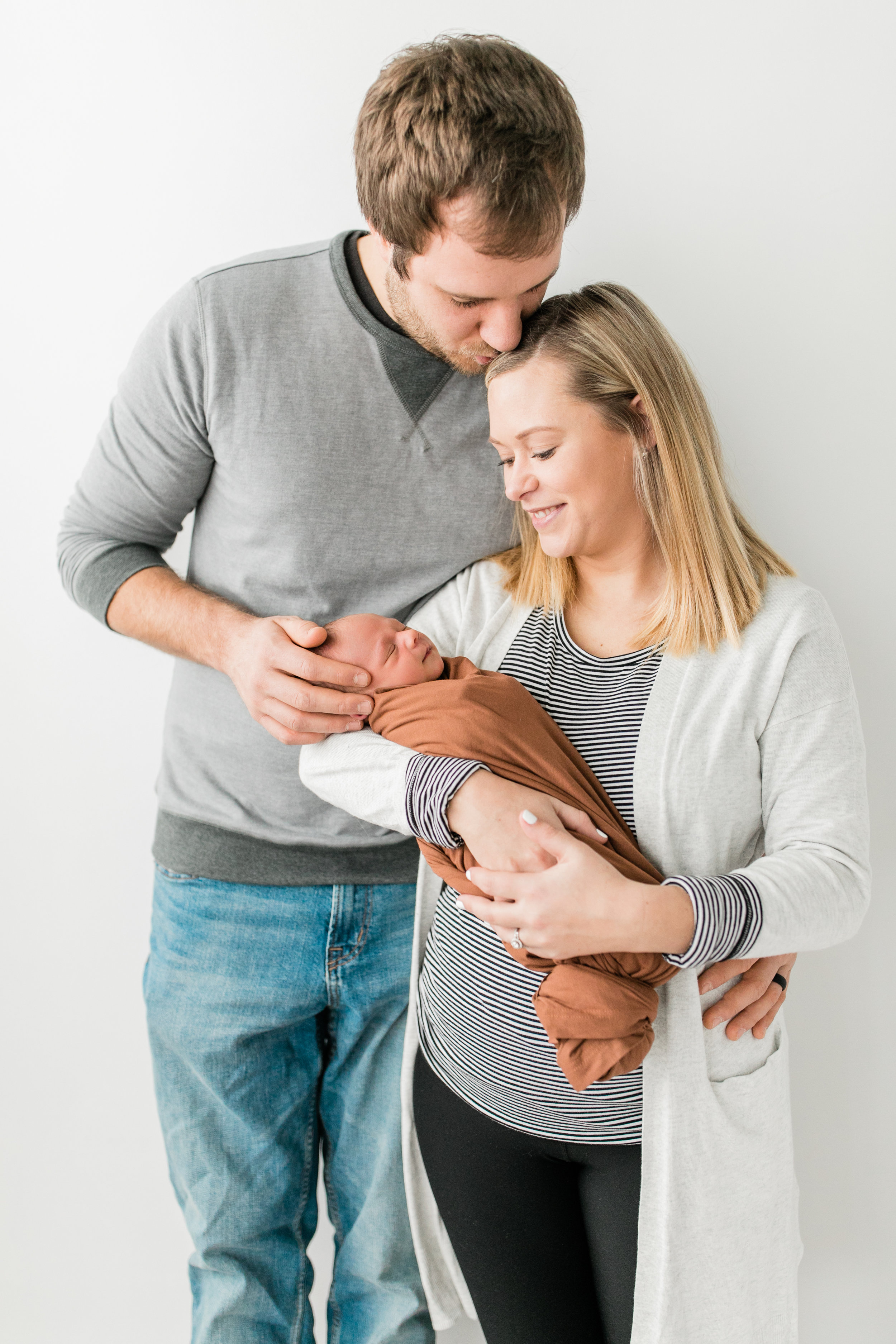 vanessa wyler pewaukee waukesha newborn photography