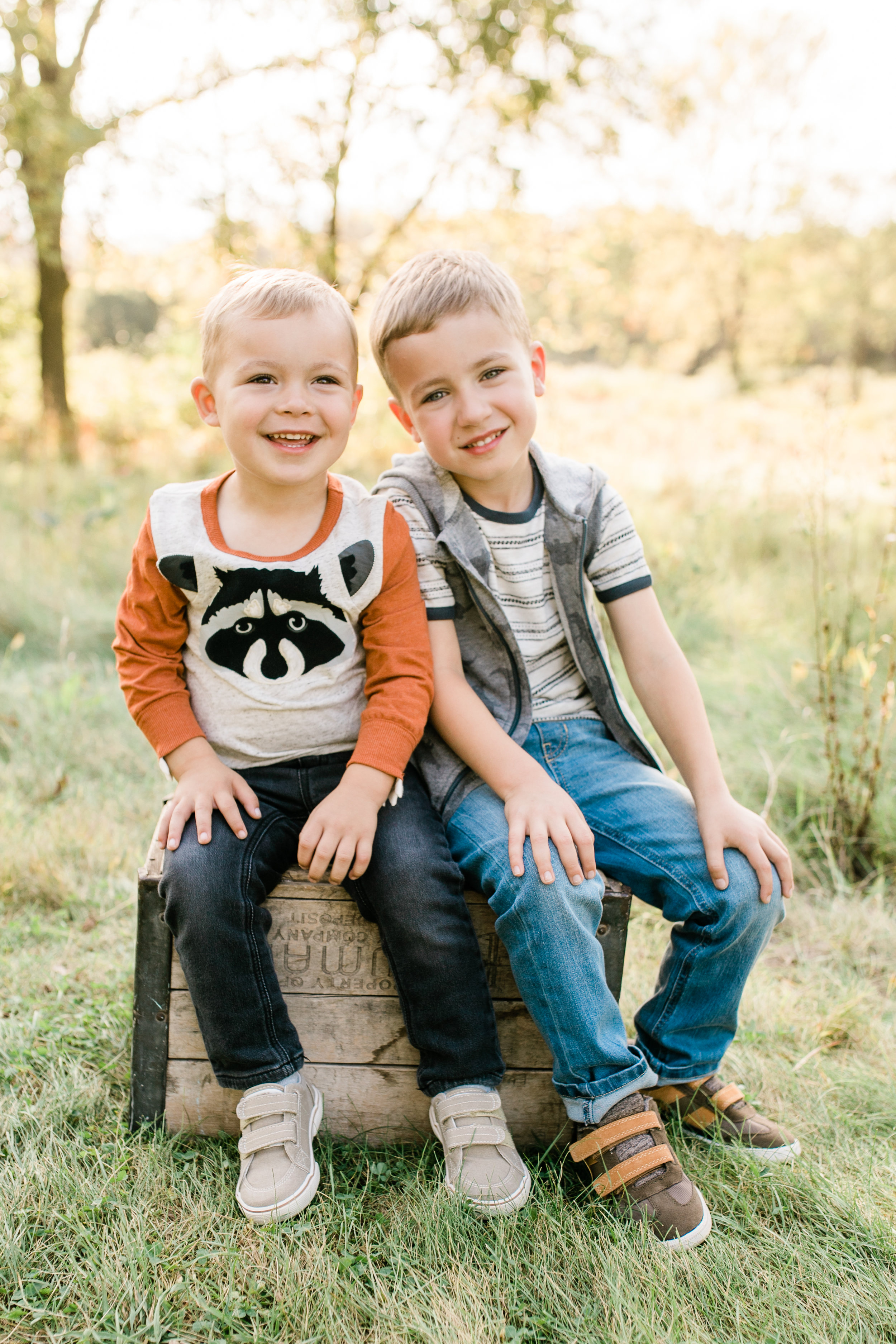 fall family photos waukesha vanessa wyler photography