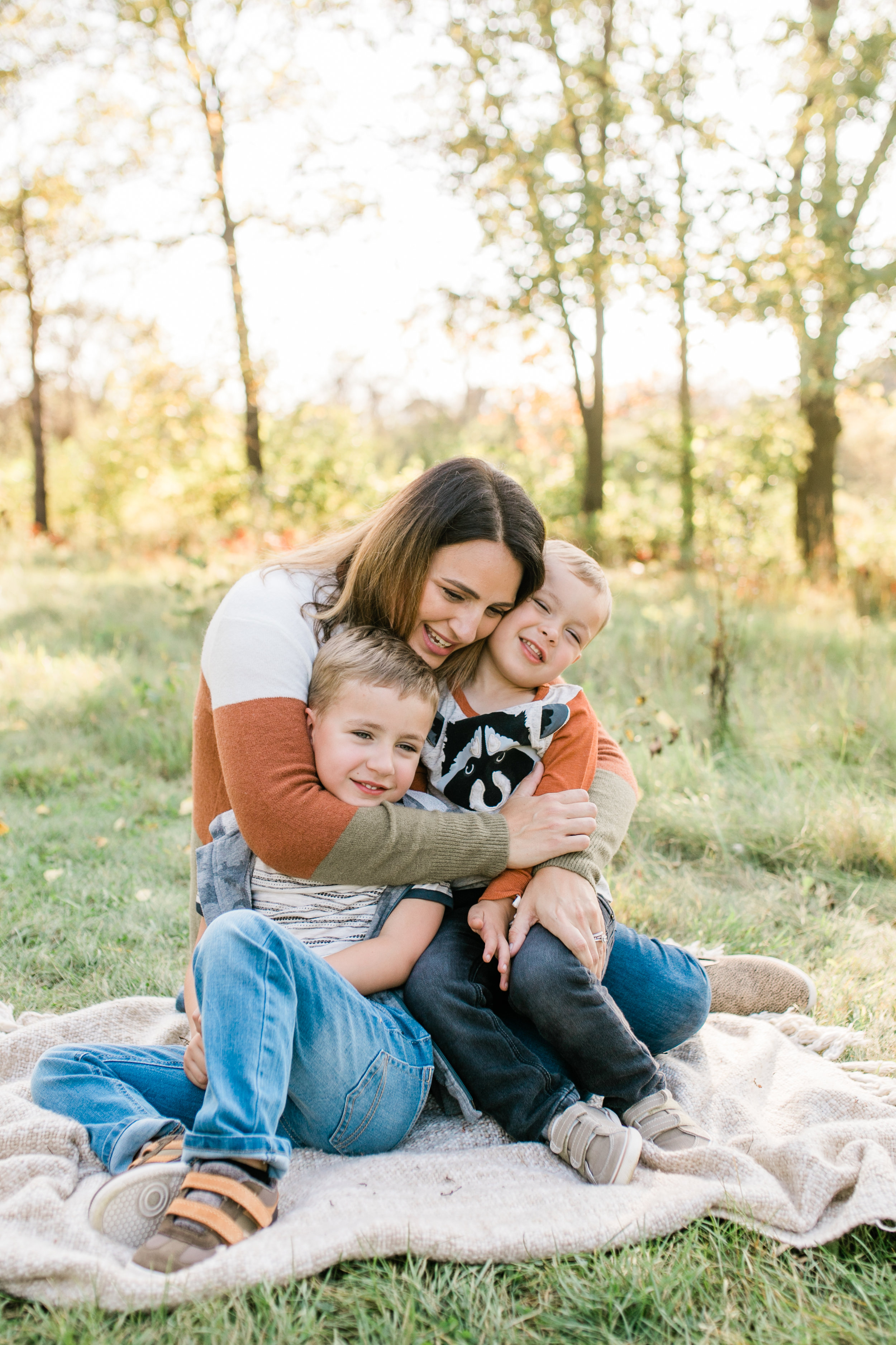 fall family photos waukesha vanessa wyler photography