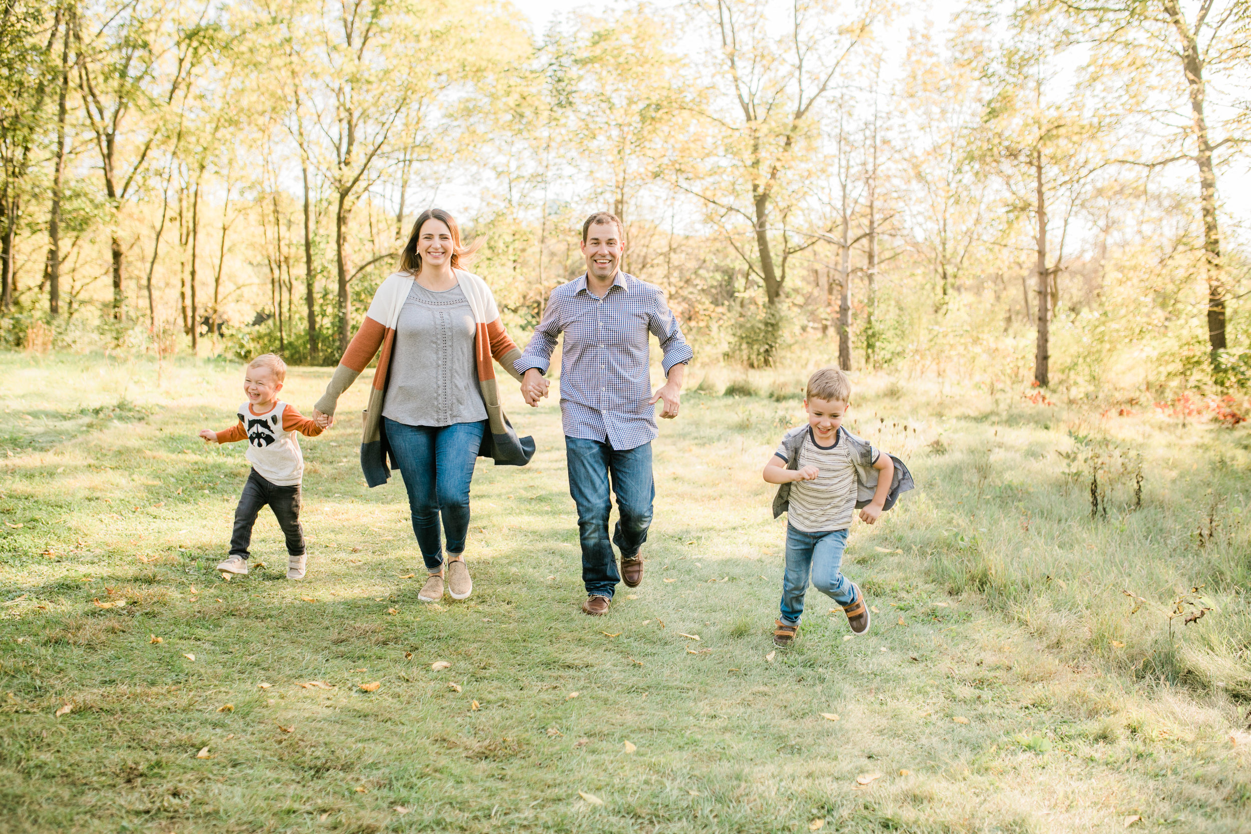 fall family photos waukesha vanessa wyler photography