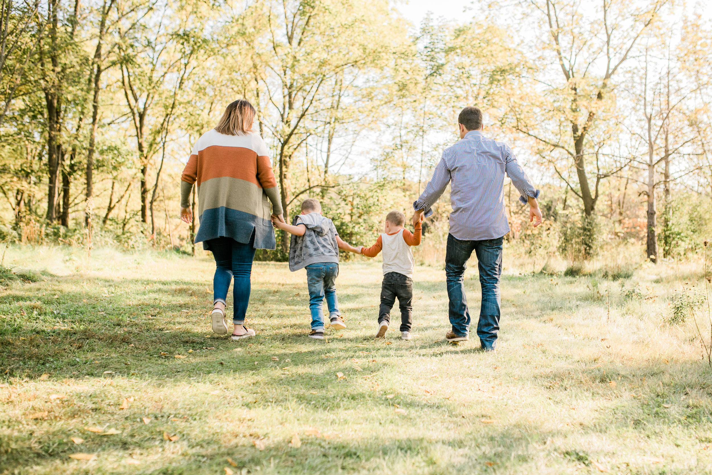 fall family photos waukesha vanessa wyler photography