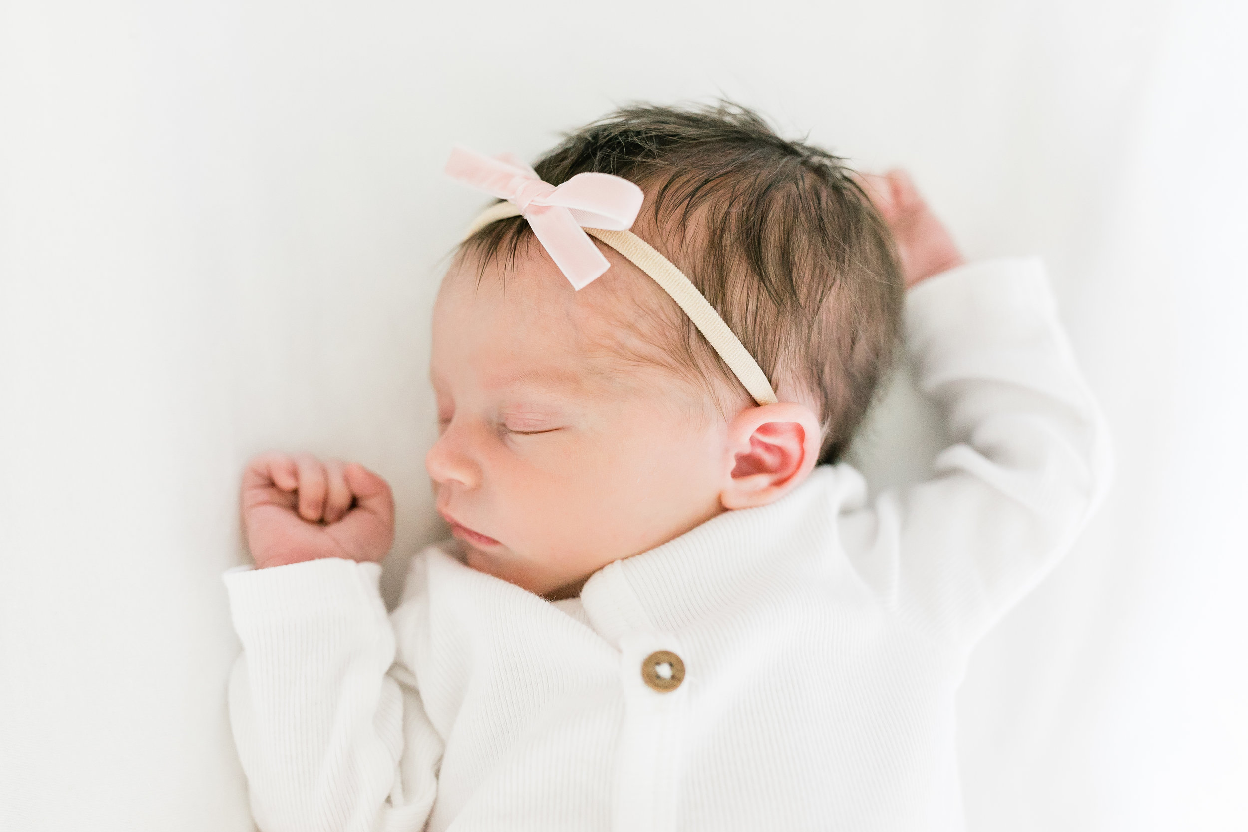 newborn-lifestyle-photography-waukesha