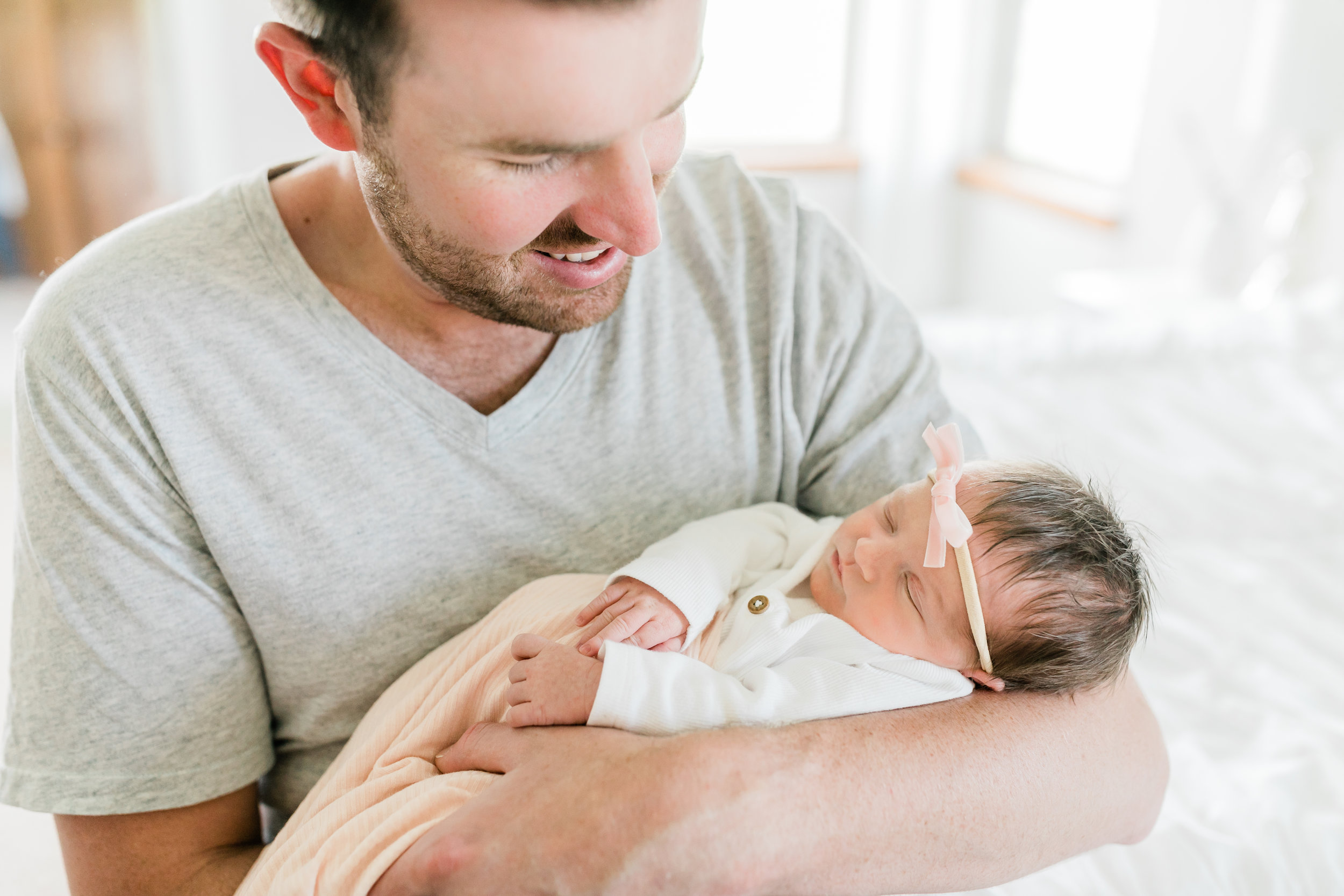 newborn-lifestyle-photography-waukesha