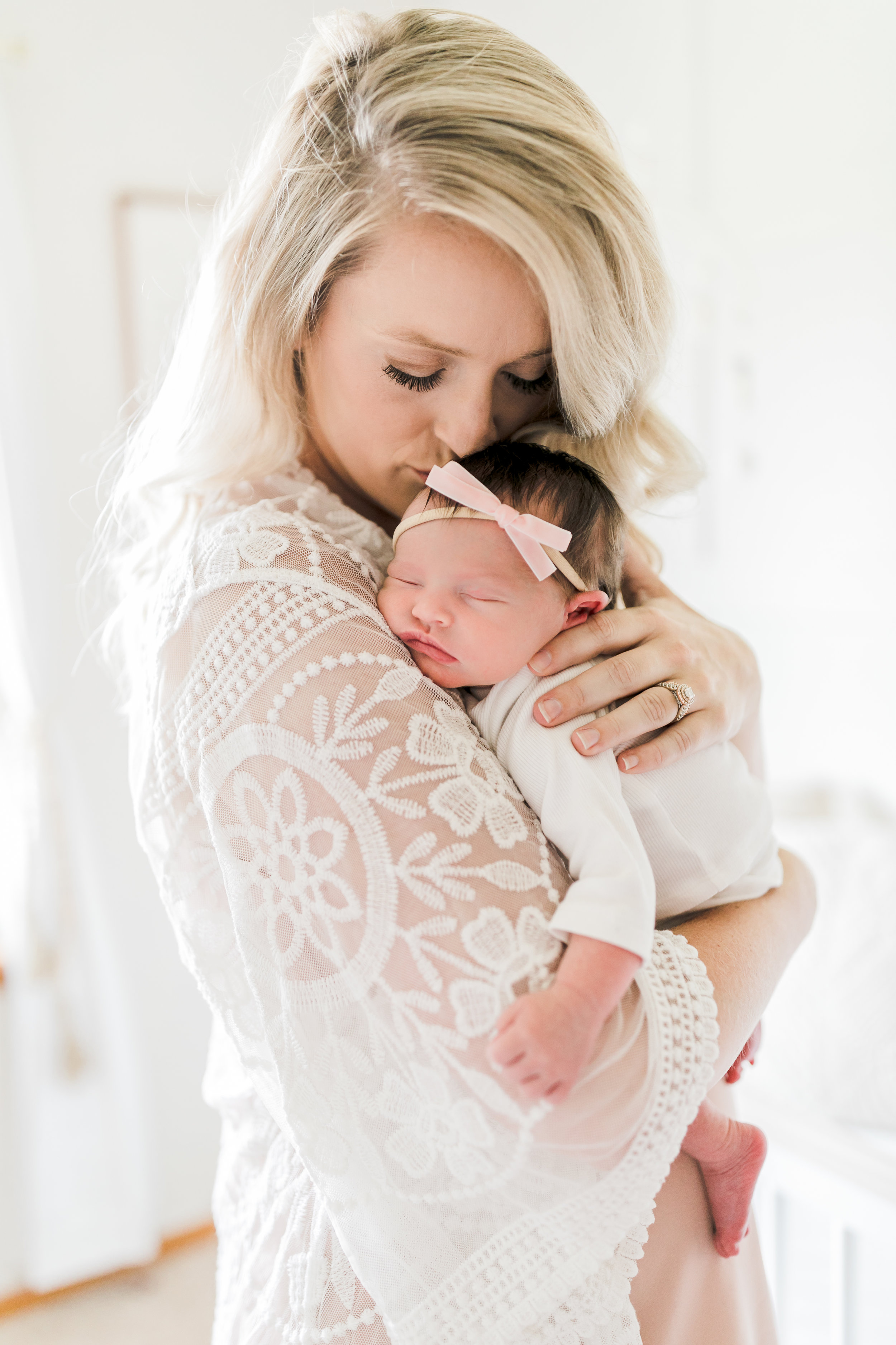 newborn-lifestyle-photography-waukesha