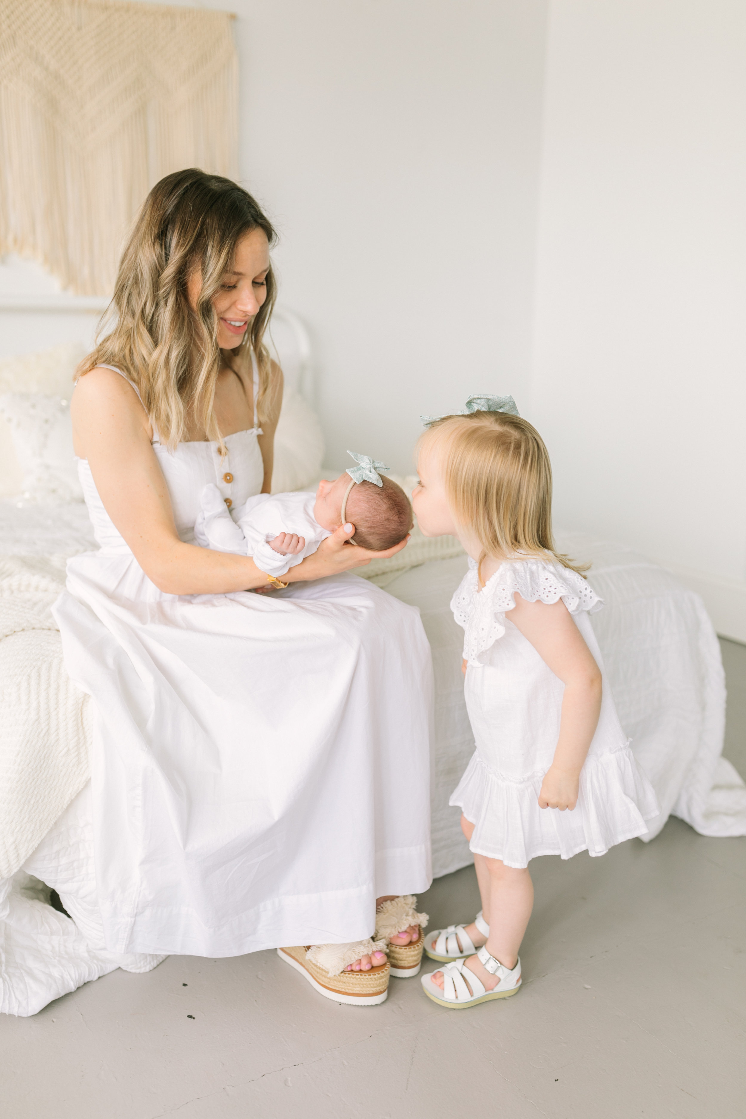 vanessa wyler waukesha newborn photography