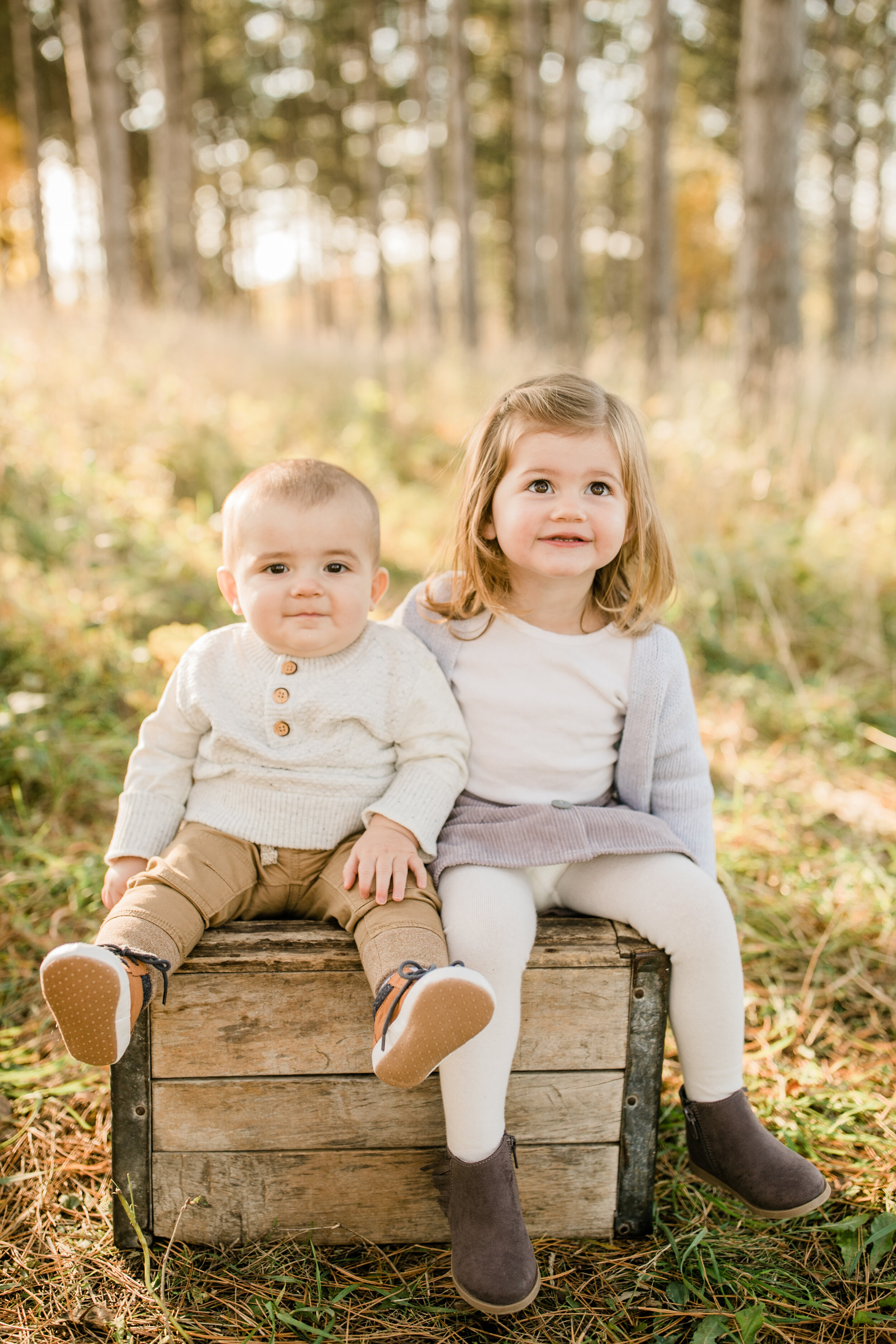 Vanessa Wyler Fall Mini Session Family Photography Waukesha Pewaukee