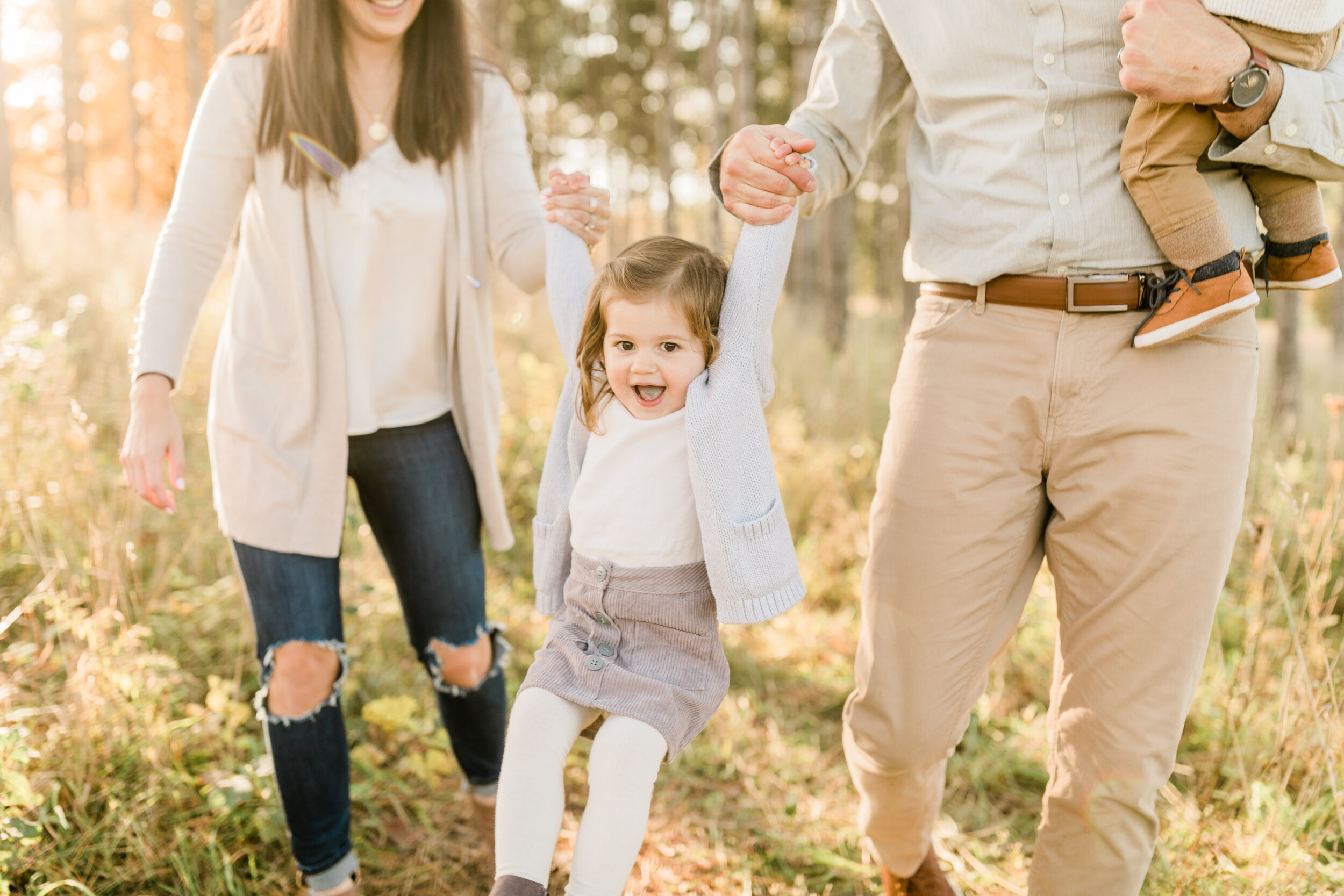 Vanessa Wyler Fall Mini Session Family Photography Waukesha Pewaukee