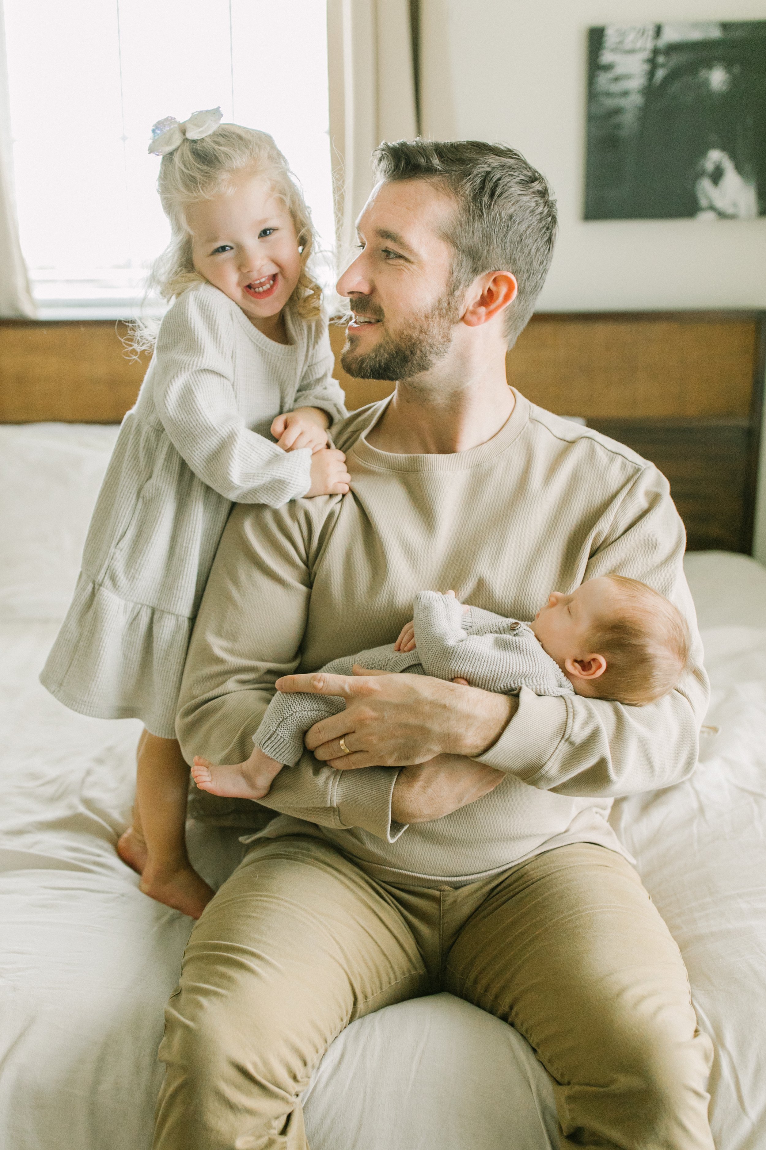 Vanessa wyler Pewaukee brookfield newborn photographer